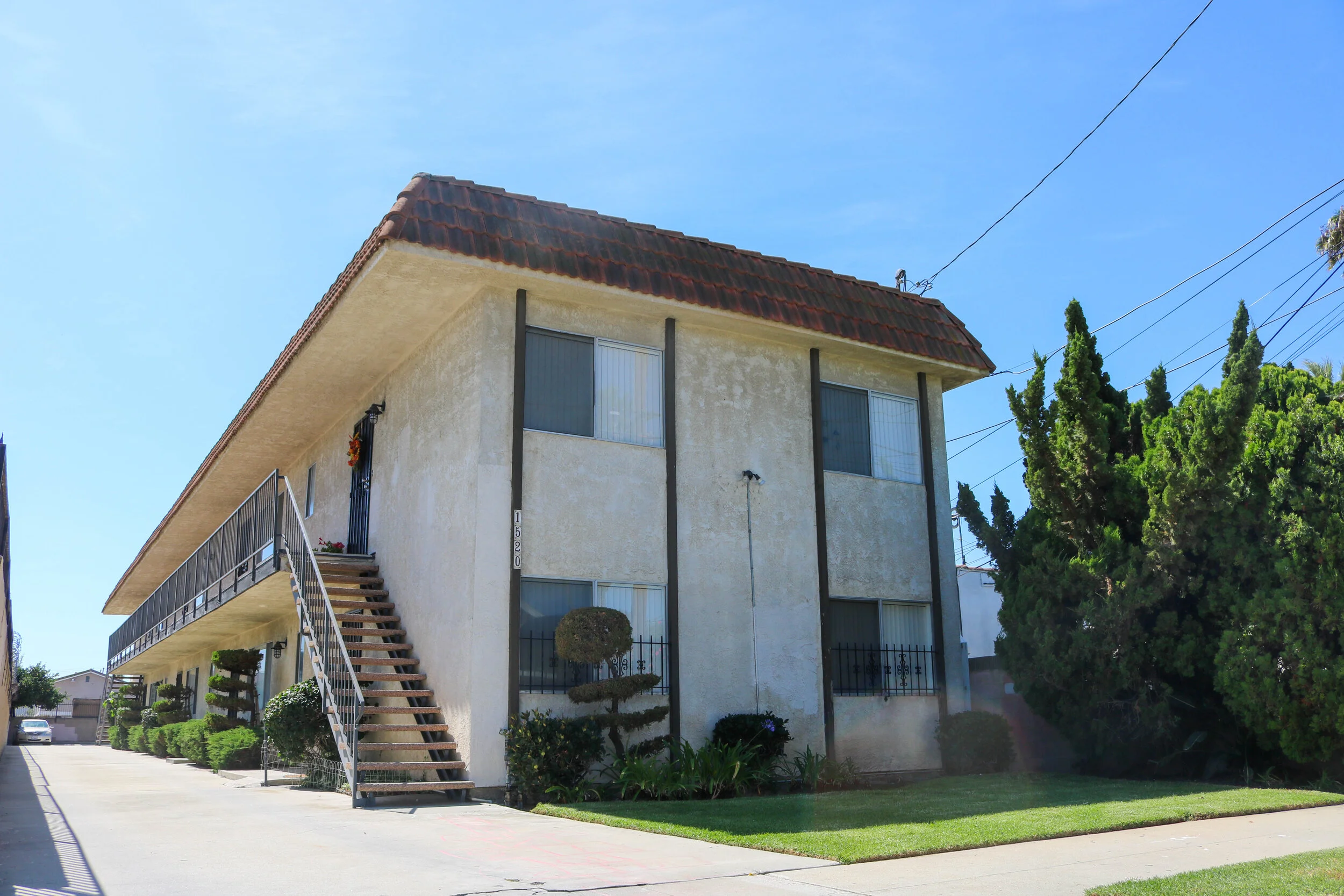 1520 West 224th Street