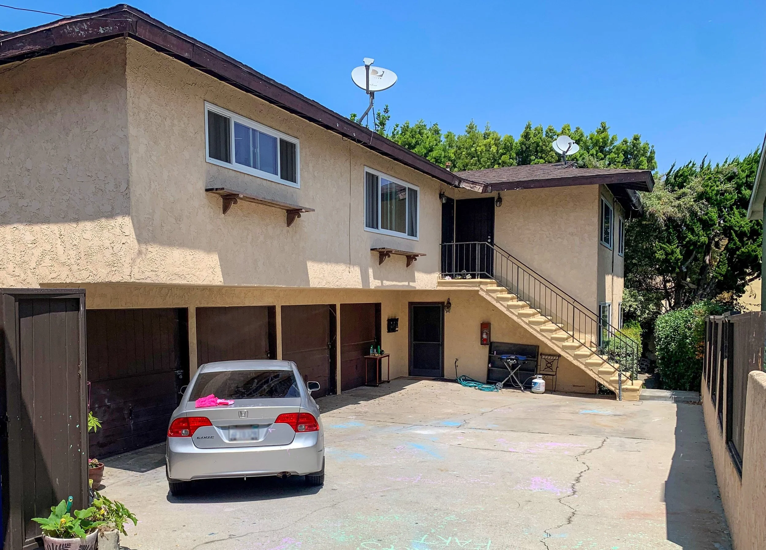 2007 Rockefeller Lane