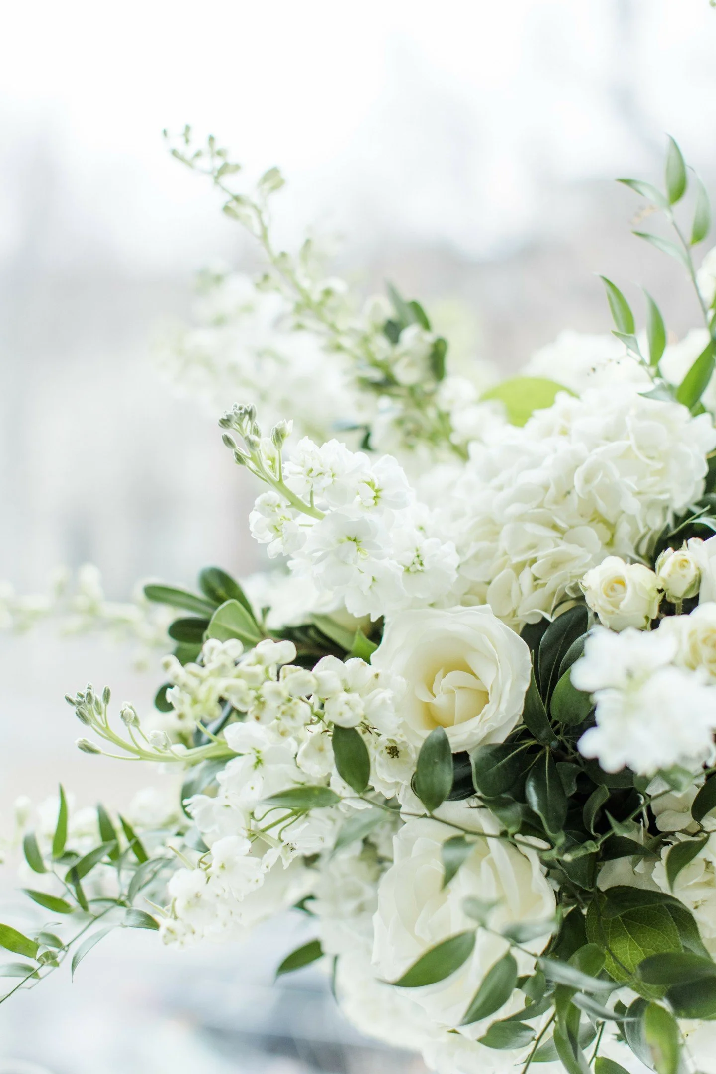 One of my favorite parts of planning is connecting clients with the vendors who truly understand their vision. When the right team comes together, everything just works.

@flouer_specialtyevents was the perfect fit for K &amp; M&rsquo;s vision.
.
.
.