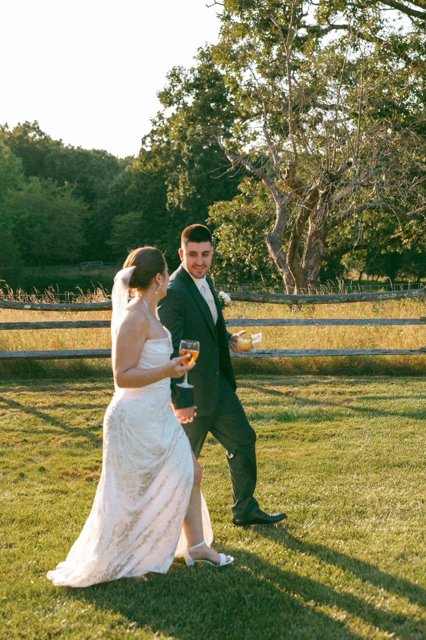 The best weddings don&rsquo;t feel rushed.

They move naturally from one moment to the next, with space to be present, to connect, and to actually enjoy it all.
.
.
.
Venue: @eleanorcabotbradleyestate
Photography: @katherineashleyphotography
Catering