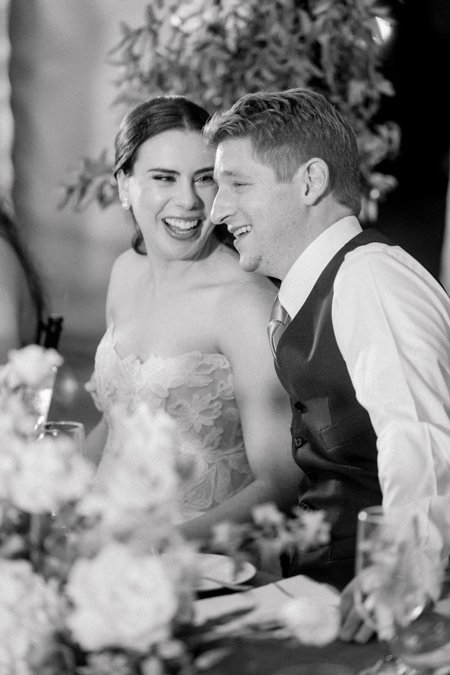 A well-planned wedding feels different.

Not just in how it looks, but in how the entire day unfolds.
.
.
.
Photo/Video: @lovelyvalentine
Venue: @willowdaleestate
Officiant: Rabbi Jamie Field
Wedding Planning: @ljeventsma
Entertainment: @hotmessbosto