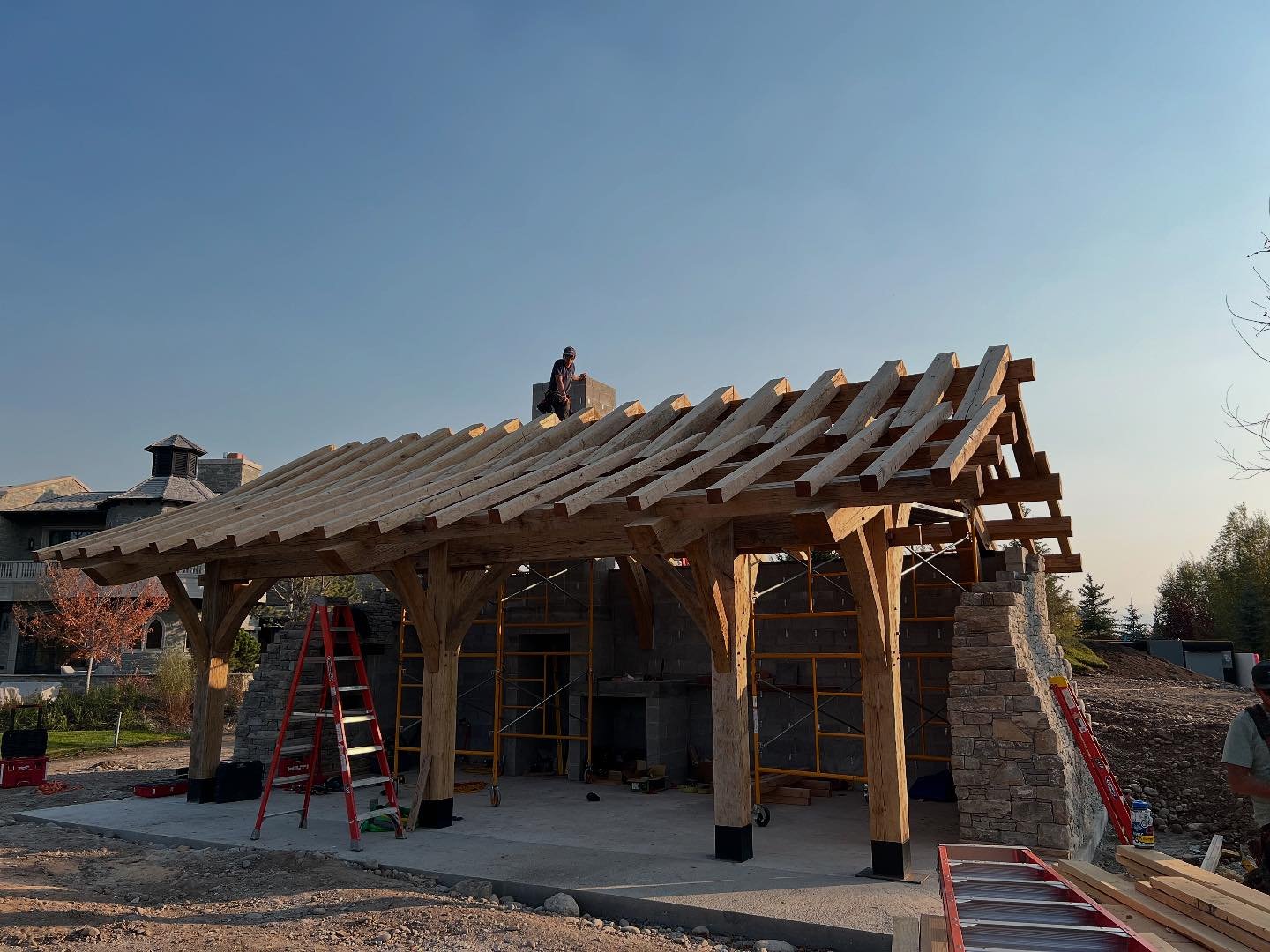 Installing of an outdoor pavilion in Jackson, WY.

Hand hewn white oak with traditional mortise and tenon joinery and walnut splines. 

#morticeandtenon #handhewn #timberframe #timberfaming #whiteoak #pavilion #jacksonwyoming #jacksonhole #custombuil