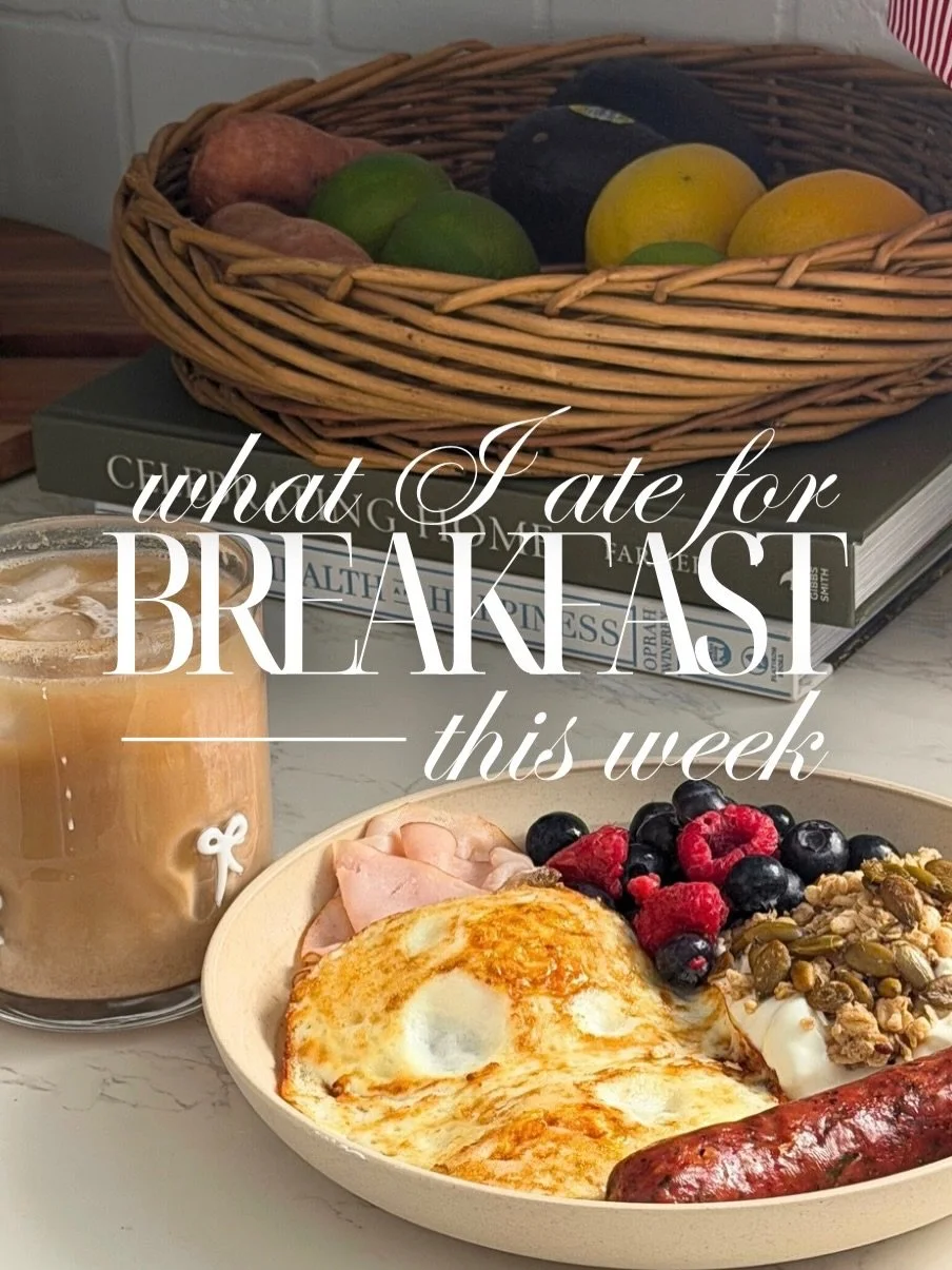 Breakfast has become my favorite meal of the day 😋✨ 

#healthylifestyle #breakfastclub #breakfastplate #healthyfoodie 

what&rsquo;s on my breakfast plate, weekly menu, breakfast menu, healthy lifestyle, what to eat