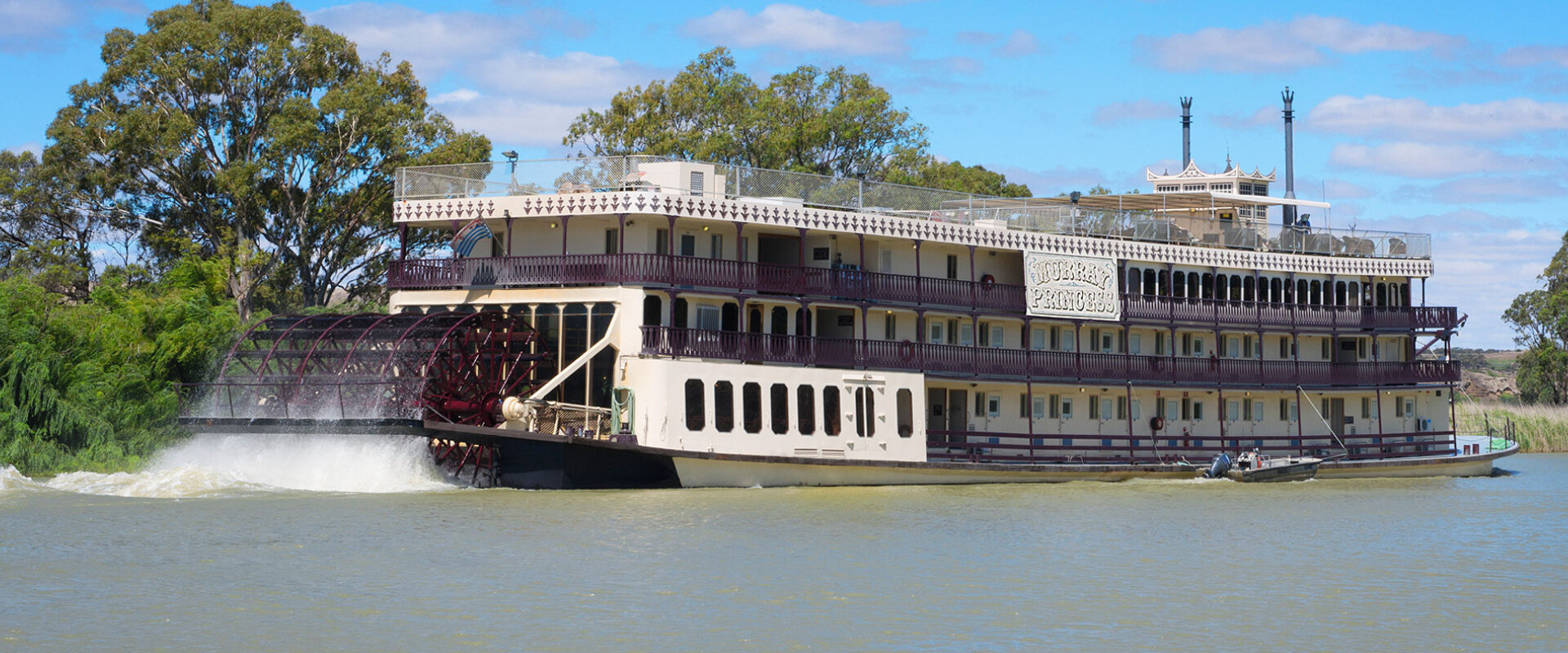 The ‘‘Murray Princess,’’ SA, 1985.