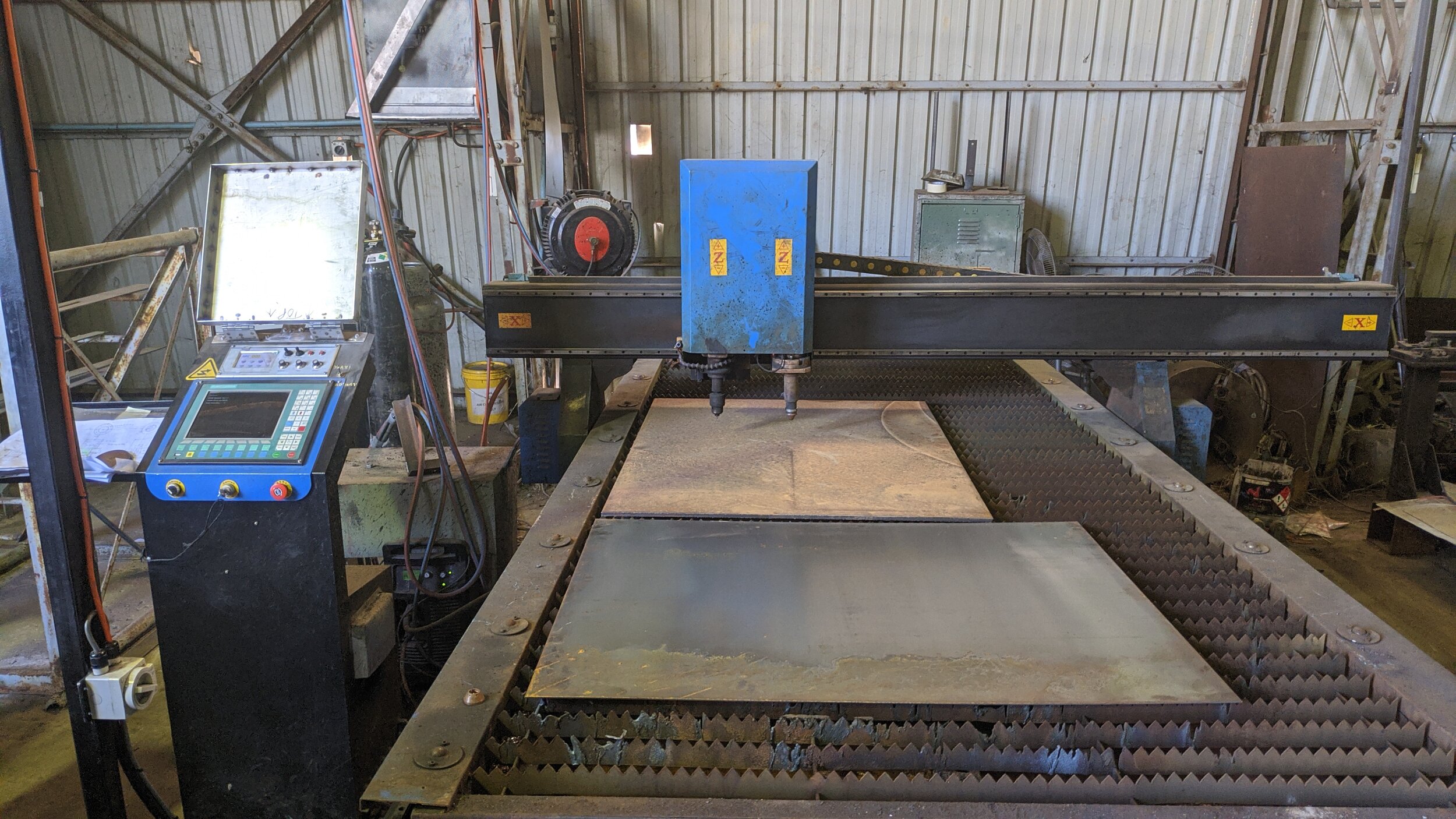   Onecnc CNC plasma:  500 rotary axis, 1.5m x3m bed, onboard drill MT3 