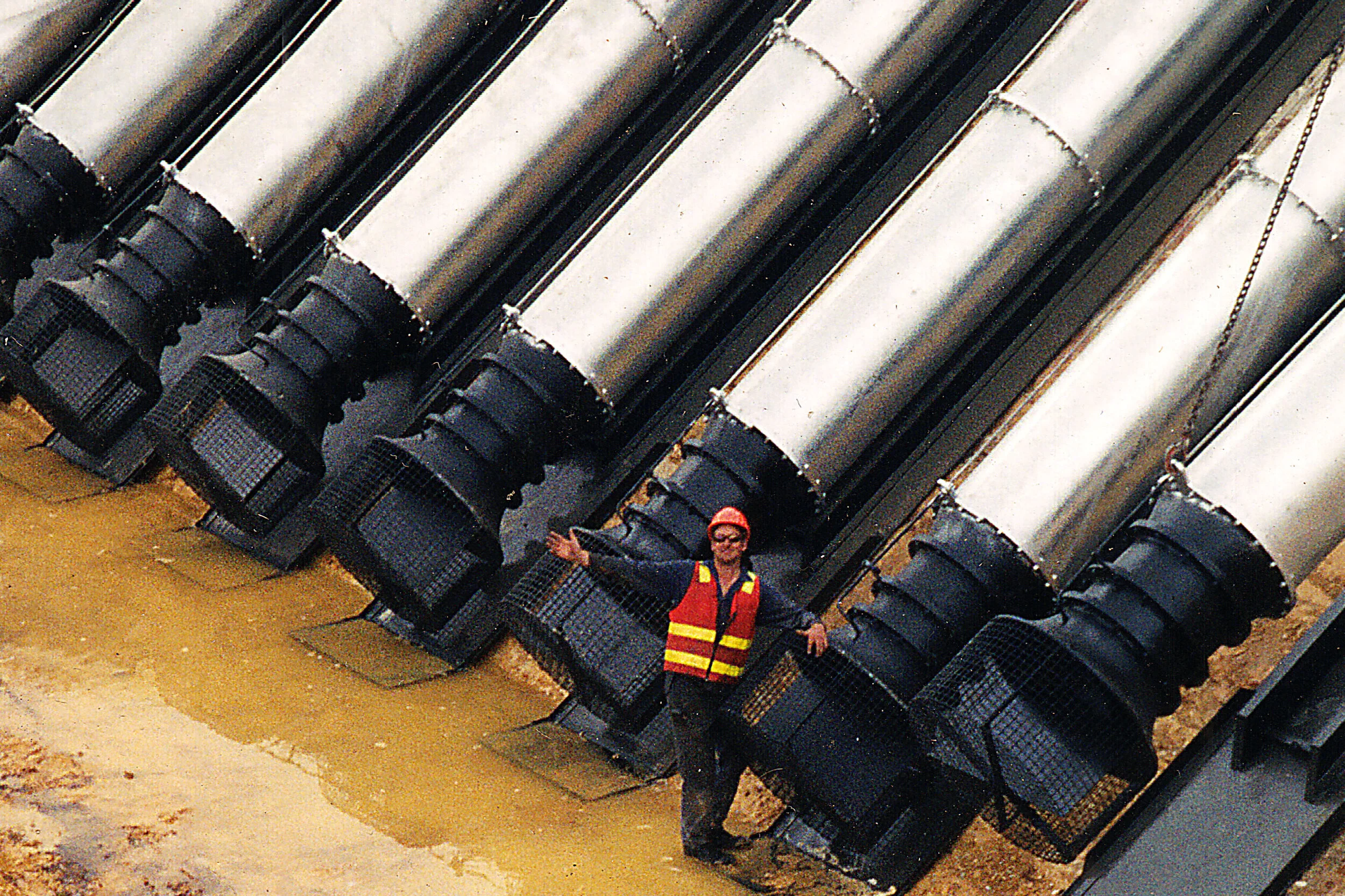 Waranga ANDREW IN PIT.JPG