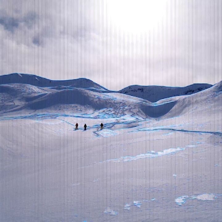 Some of the best powder we've ever skied was enjoyed today, above the most unique place I've ever ski toured. Once again our 4 legged friends accompanied us throughout our ski tour! Ps, I mention 4000m peaks in one of the film's, but mean 5000m.

I w