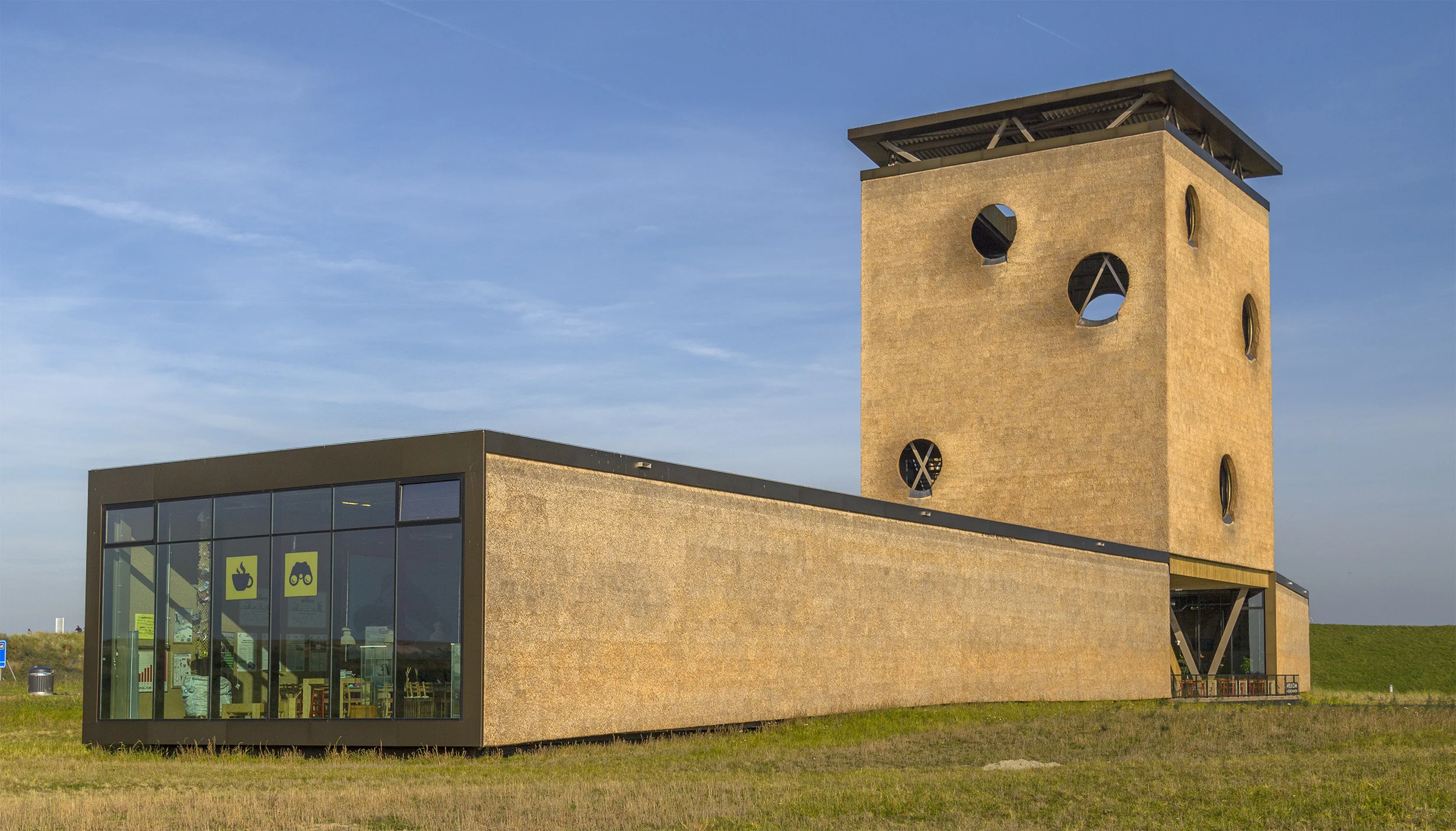 05-architectuur-rieten-dak-VOOGT-rietdekkers-Delft.jpg