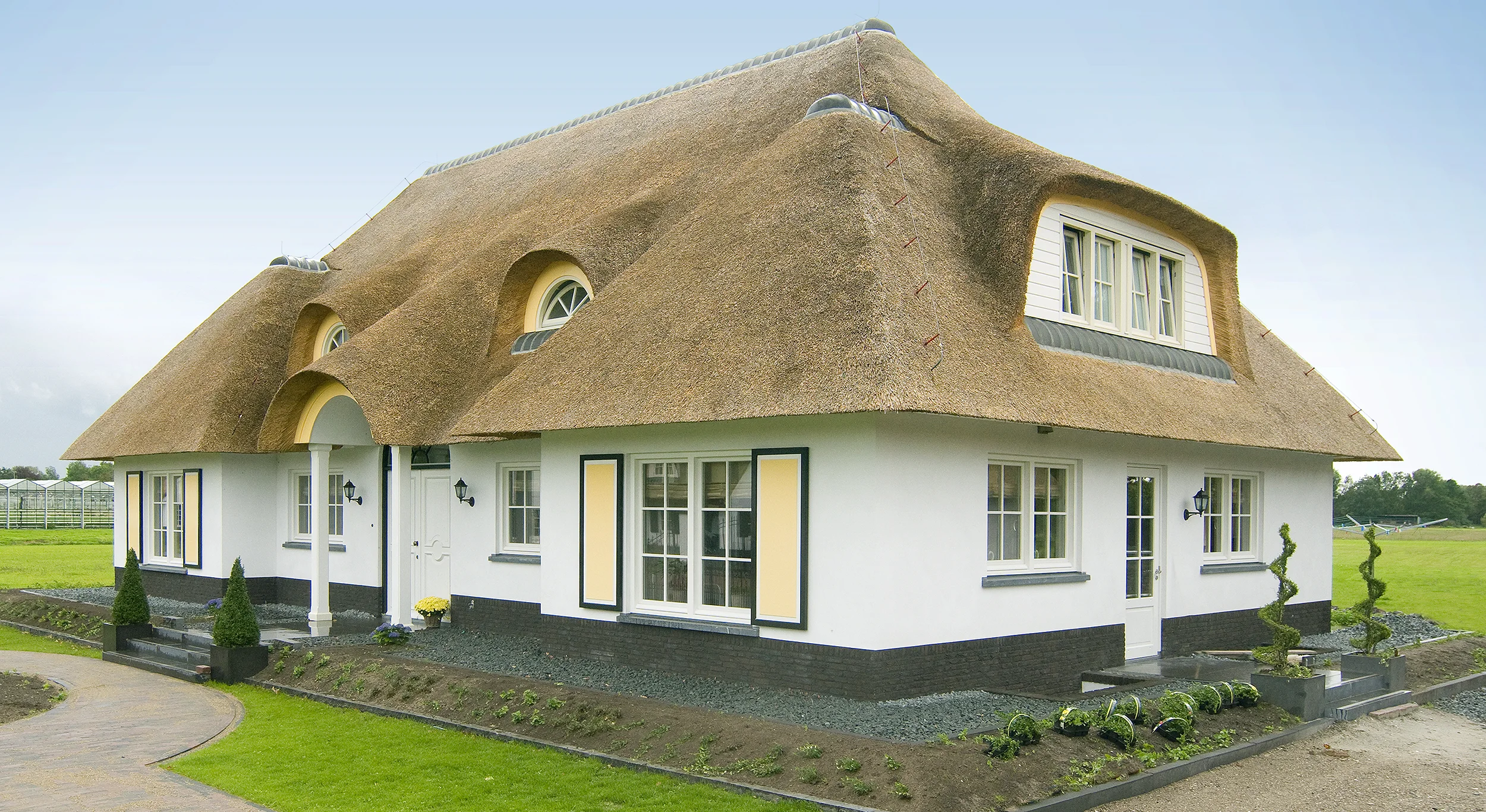 46-klassiek-rieten-dak-VOOGT-rietdekkers-Delft.jpg