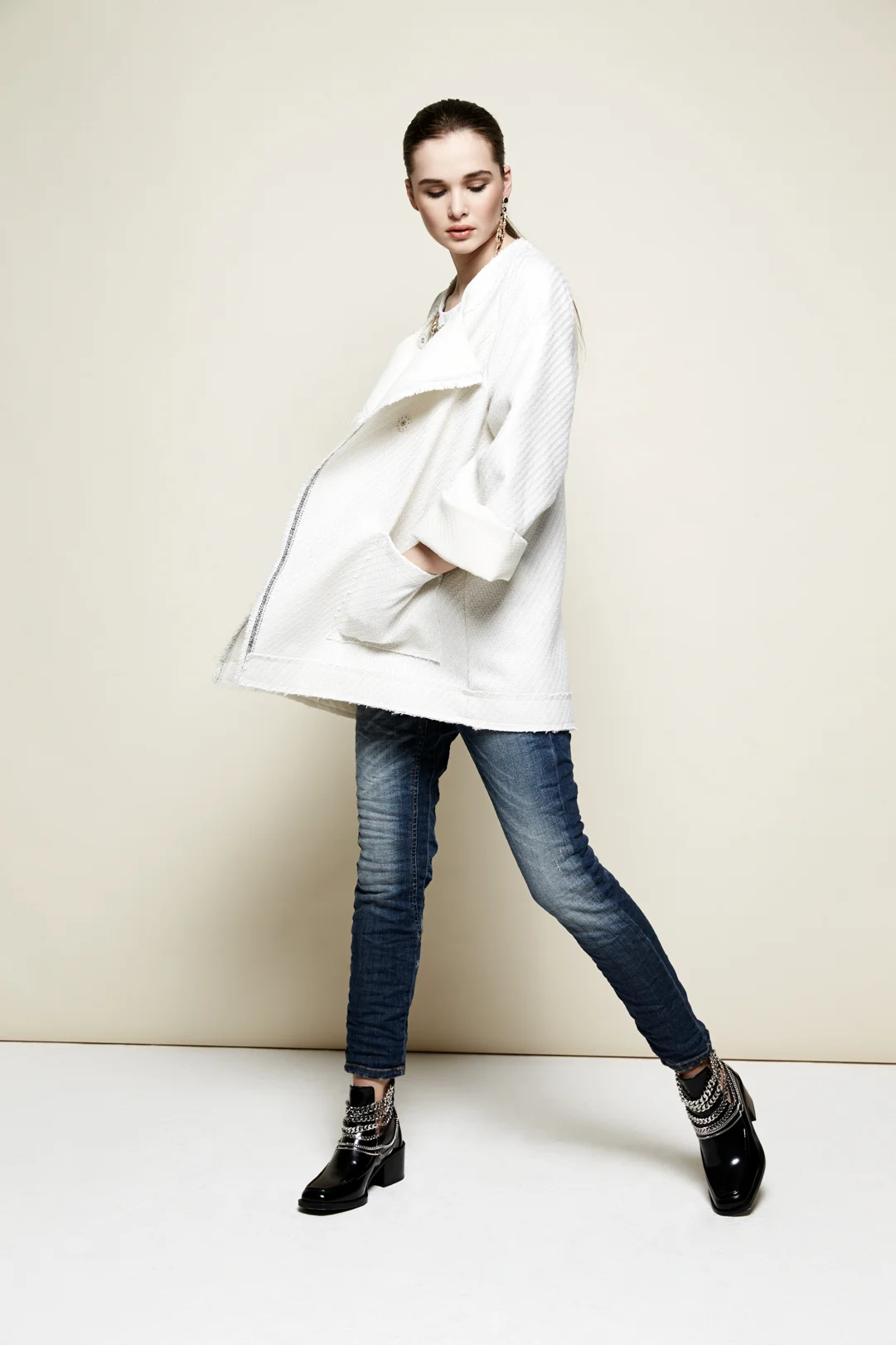 TENSIONE_IN32356 copia.jpg