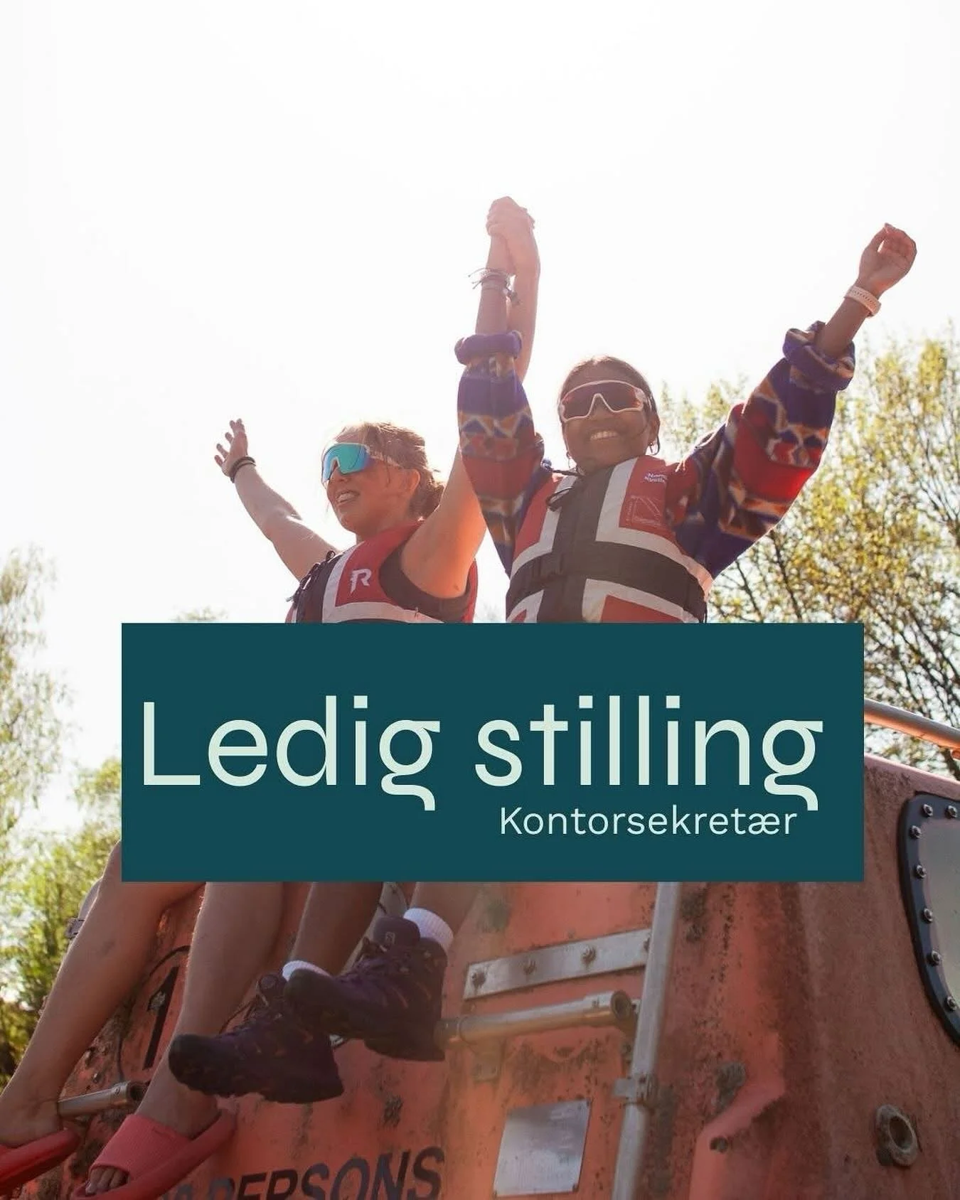 ✨ Vi s&oslash;kjer kontorsekret&aelig;r!&nbsp;✨ Fr&aring; 01.01.2026 har vi ledig ei 80 % fast stilling ved Fjordane Folkeh&oslash;gskule.
Vi ser etter deg som er b&aring;de strukturert og kreativ, og som vil kombinere administrativt arbeid med &arin