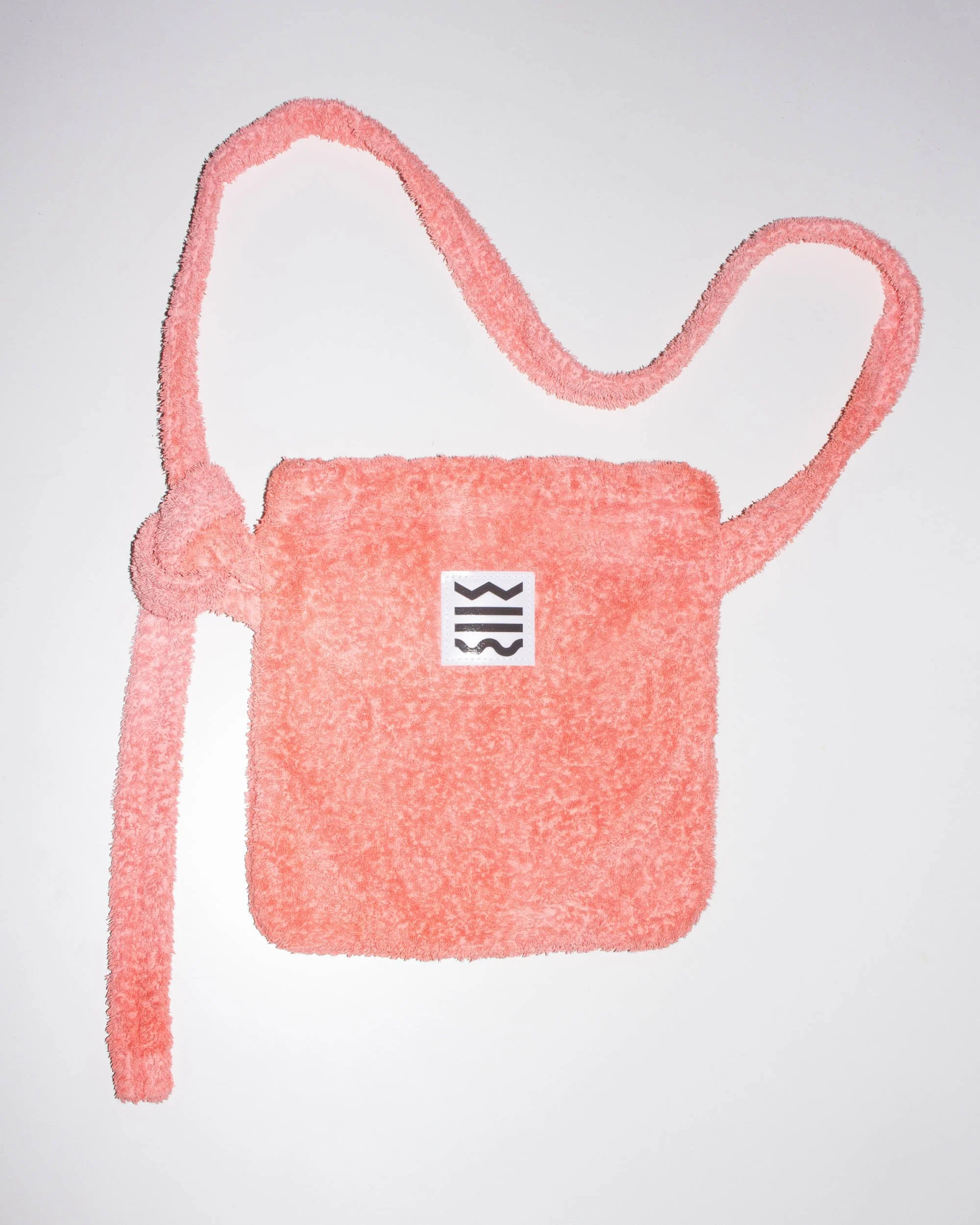POWCH_FLUFF-BAG_OPENAIR-WIPKINGEN_4.jpg