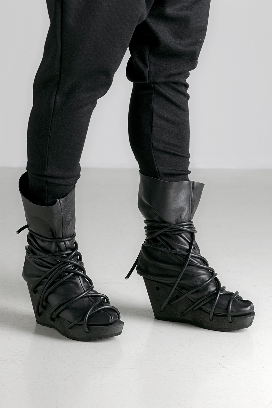 WPleathersock.jpg
