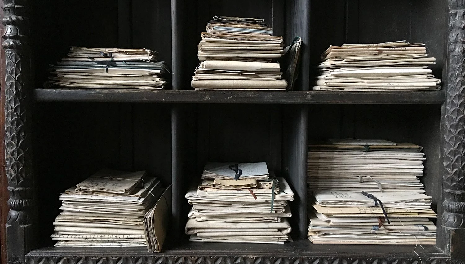 MQOS_paperwork_detail_04.jpg