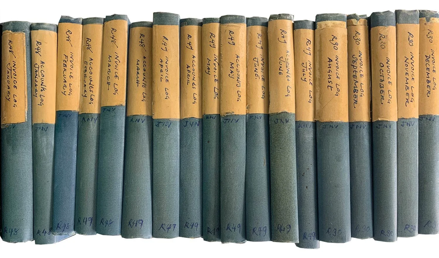 Pin_books-02.jpg