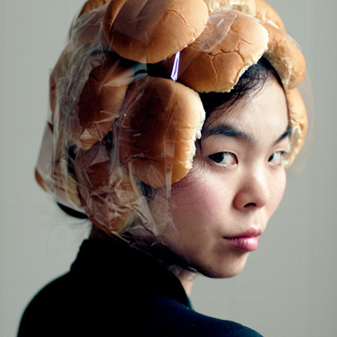Sooyeong Lee, “Bun Lady,” 2016. Performance documentation.