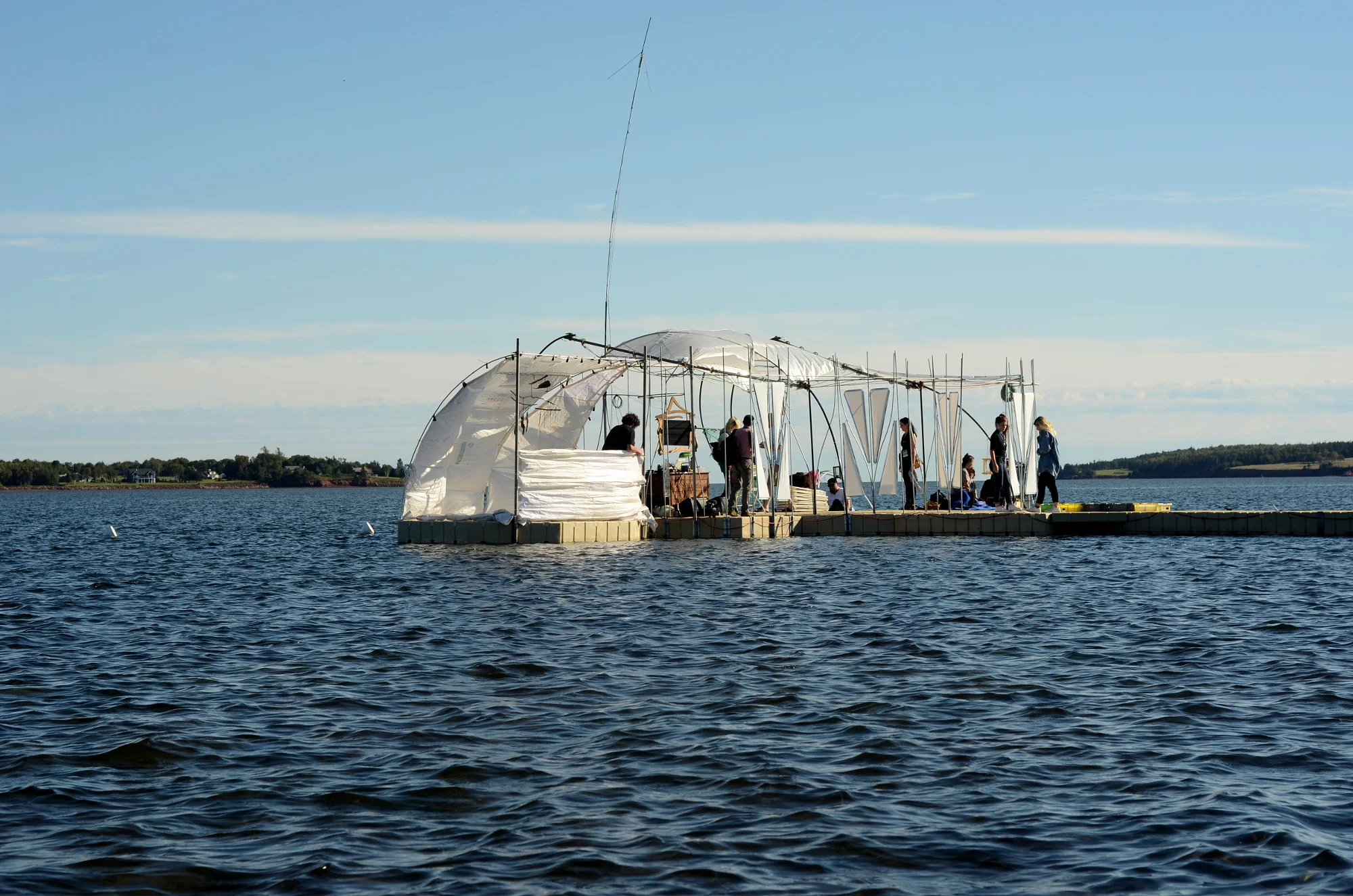 Floating Warren Pavilion. Photo: Will Baker.