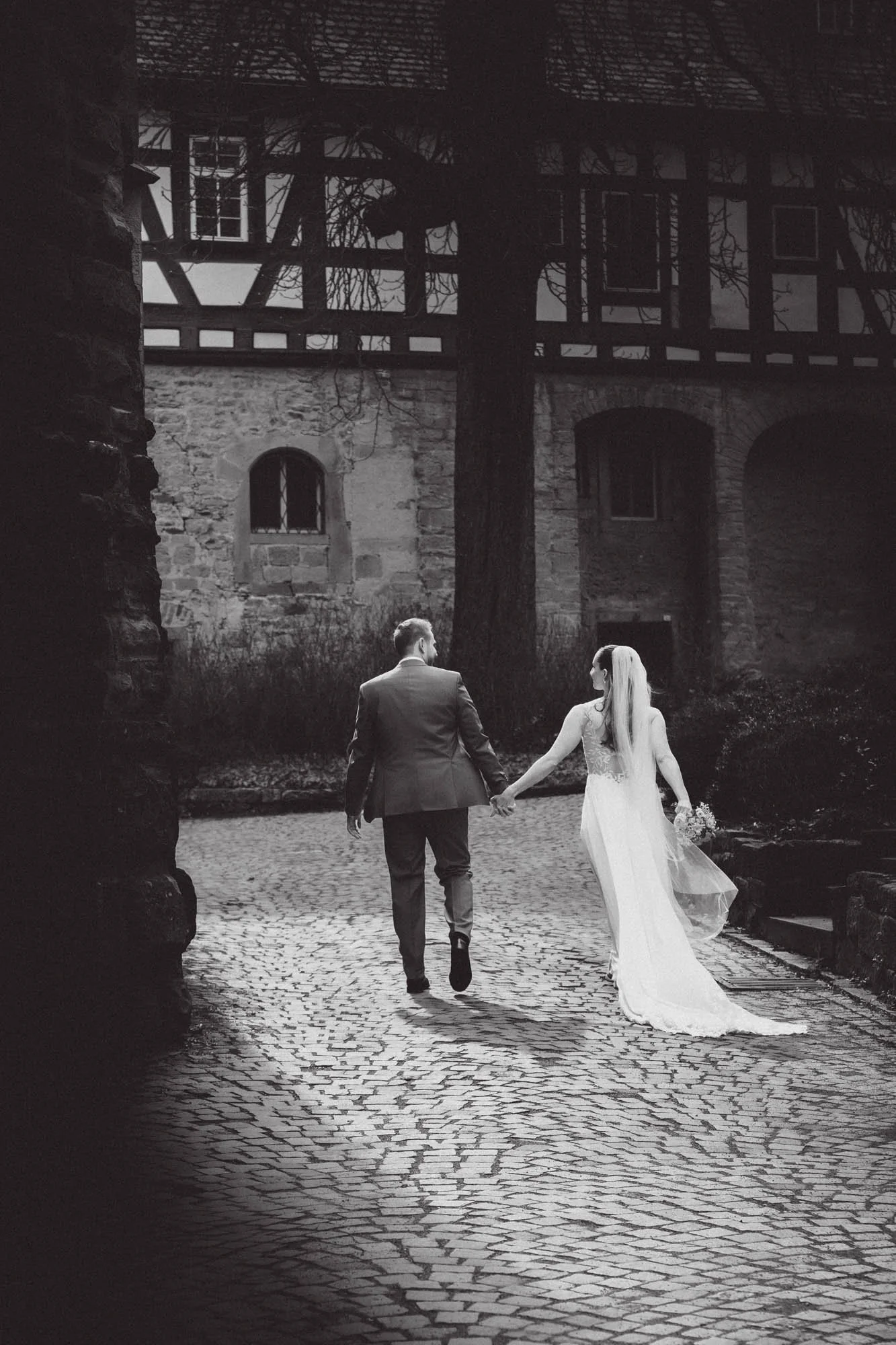 MB-Productions-Maximilian-Boeger-Foto-Video-Design-Kornwestheim-Stuttgart-Ludwigsburg_Hochzeit_Farah_Timo_Website-28.jpg