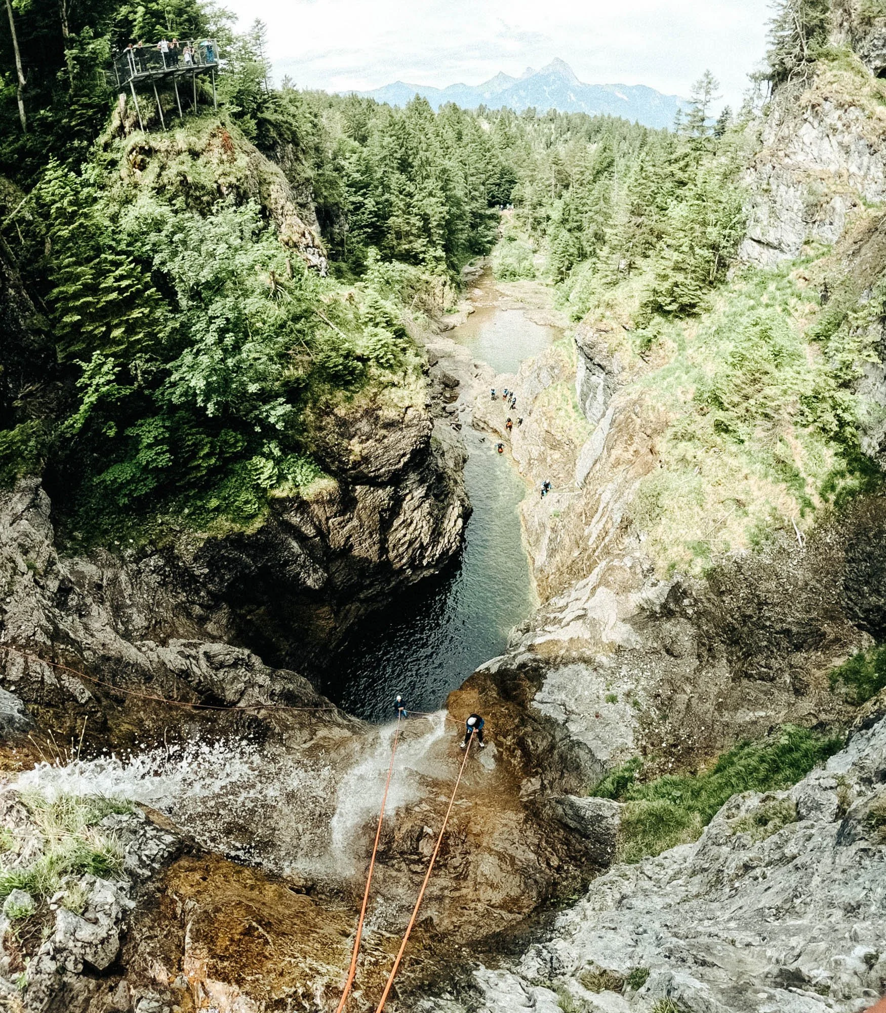 MB-Productions-Maximilian-Boeger-Foto-Video-Design-Kornwestheim-Stuttgart-Ludwigsburg_Hochzeit_Hannes_Melli_Diller_Canyoning-63.jpg