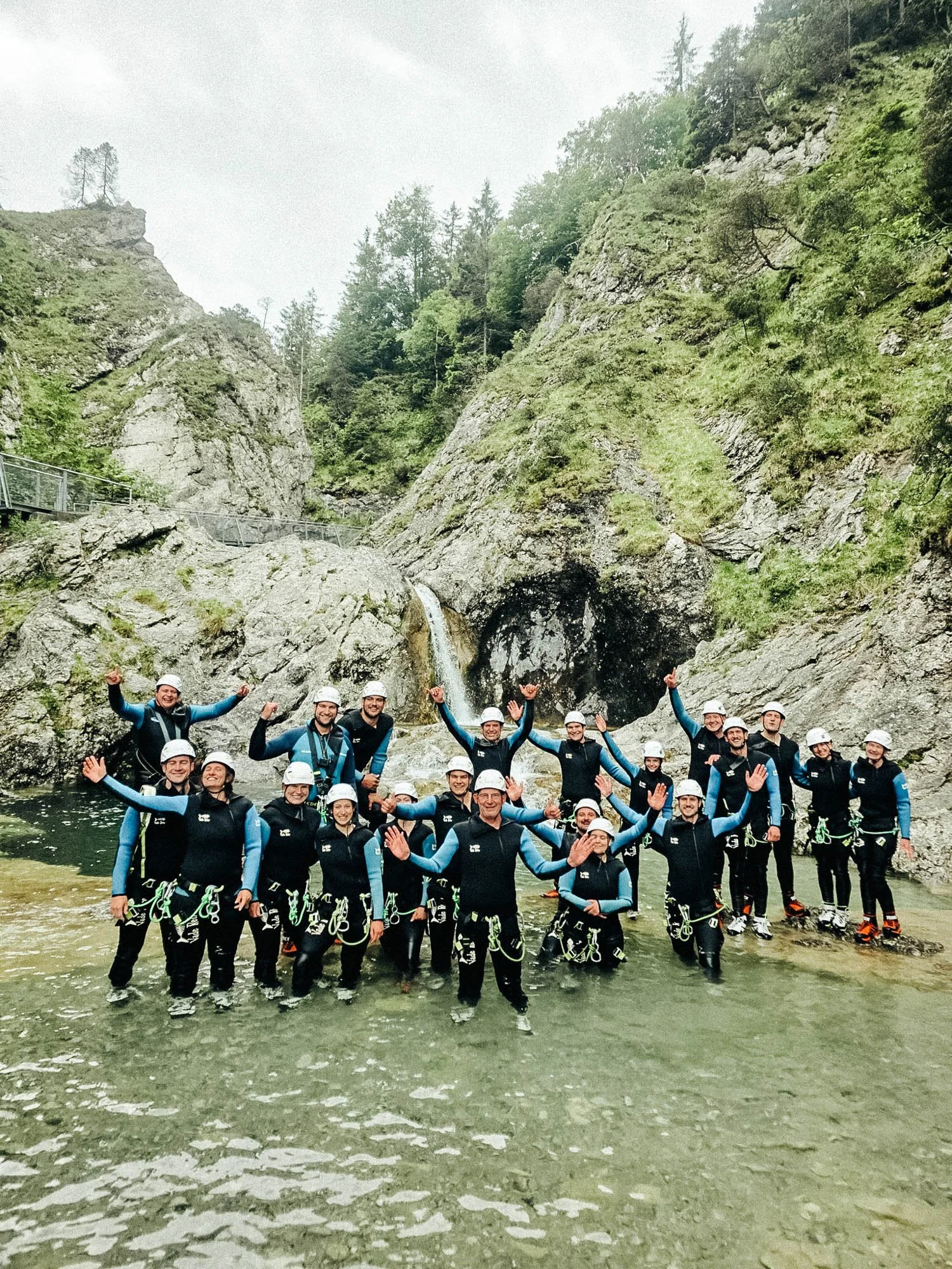 MB-Productions-Maximilian-Boeger-Foto-Video-Design-Kornwestheim-Stuttgart-Ludwigsburg_Hochzeit_Hannes_Melli_Diller_Canyoning-97.jpg