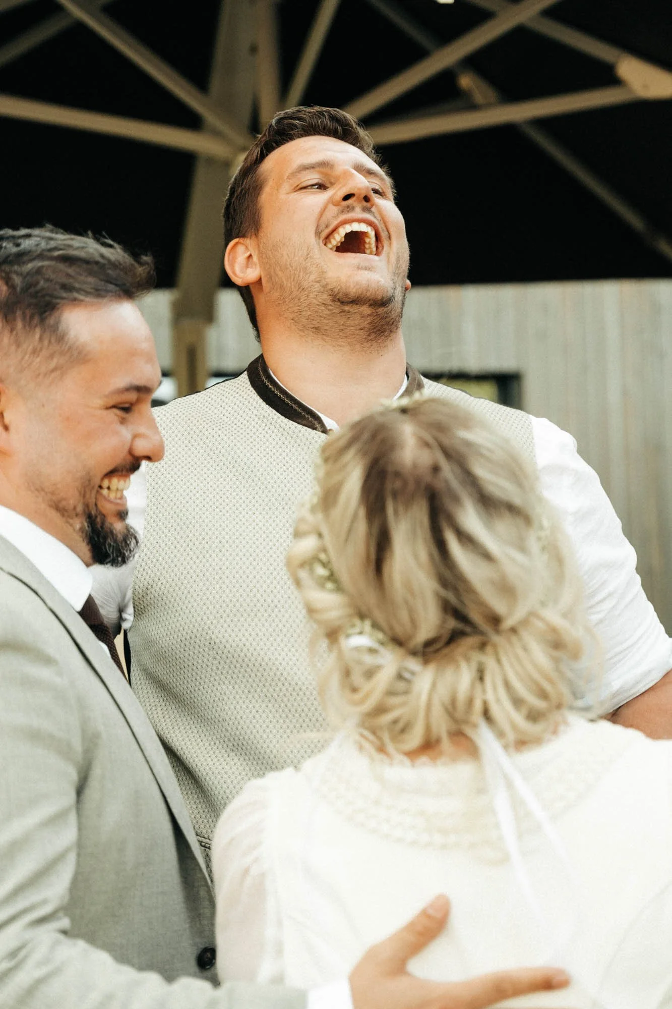 MB-Productions-Maximilian-Boeger-Foto-Video-Design-Kornwestheim-Stuttgart-Ludwigsburg_Hochzeit_Hannes_Melli_Diller-547.jpg