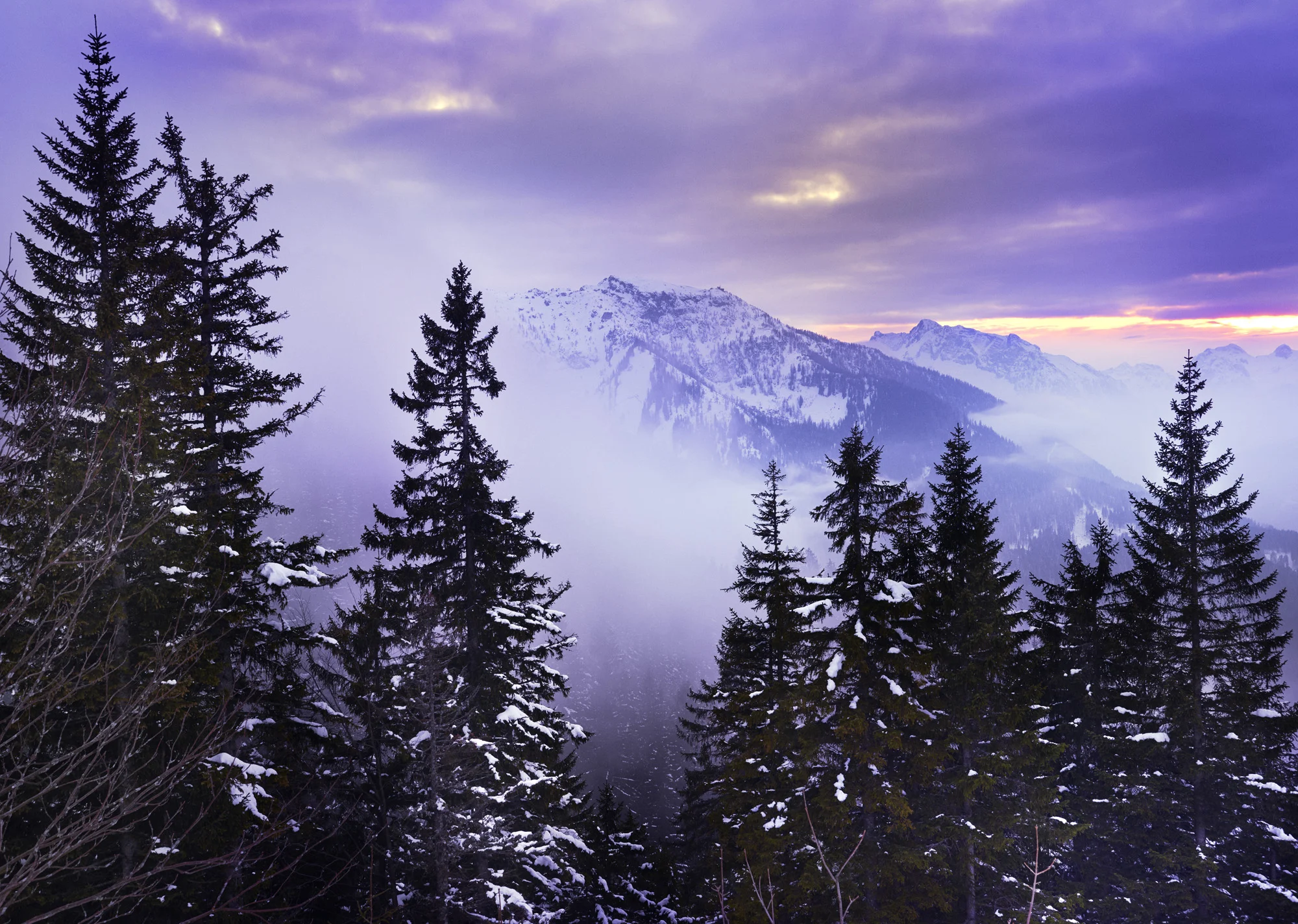 One of the many sunsets we’ve taken in from the Rossfeldpanoramastrasse.