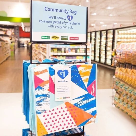 🙌 🗣 Keep Pinellas Beautiful has been selected as the non-profit #communitybagprogram
beneficiary for the month of July! Every time a $2.50 reusable bag is purchased at the Kenneth City (54th Ave N. St. Pete) Winn-Dixie, @keeppinellasbeautiful will 