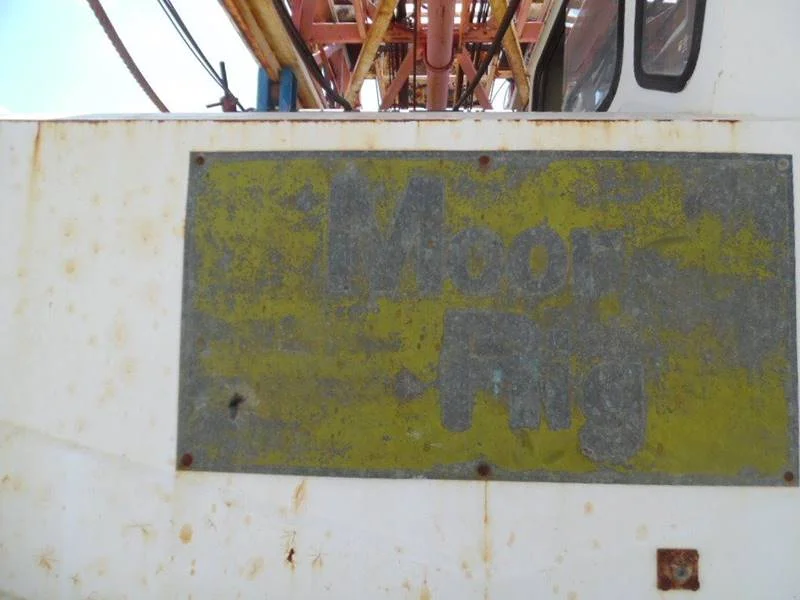 935705664.jpg