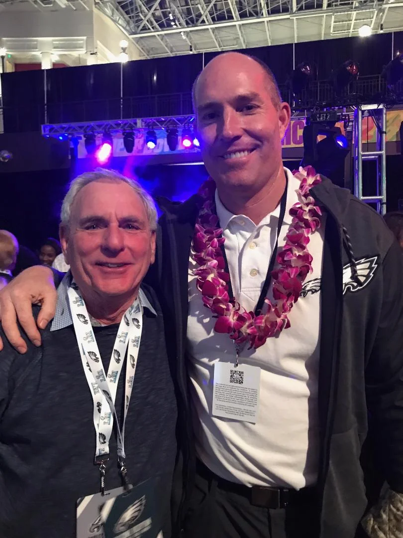 Dr. Lee Cohen & Pro Bowler Chad Lewis