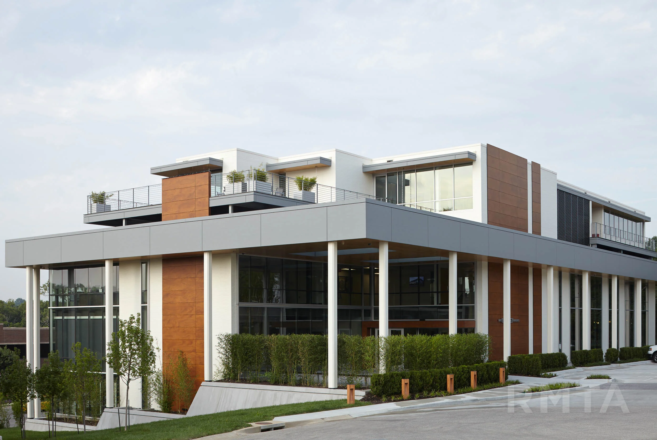 TheBarneyBuilding-02-wm.jpg