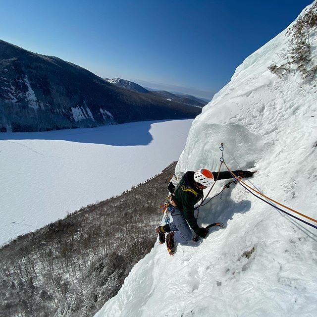 Sunny Sunday, &ldquo;Stormy Monday&rdquo;. Lots of climbers at Willoughby today, just none nearby. 
Also, please spread the word that all vehicles need to be parked well off the road. Vehicles parked over the white line threaten climbing access for a