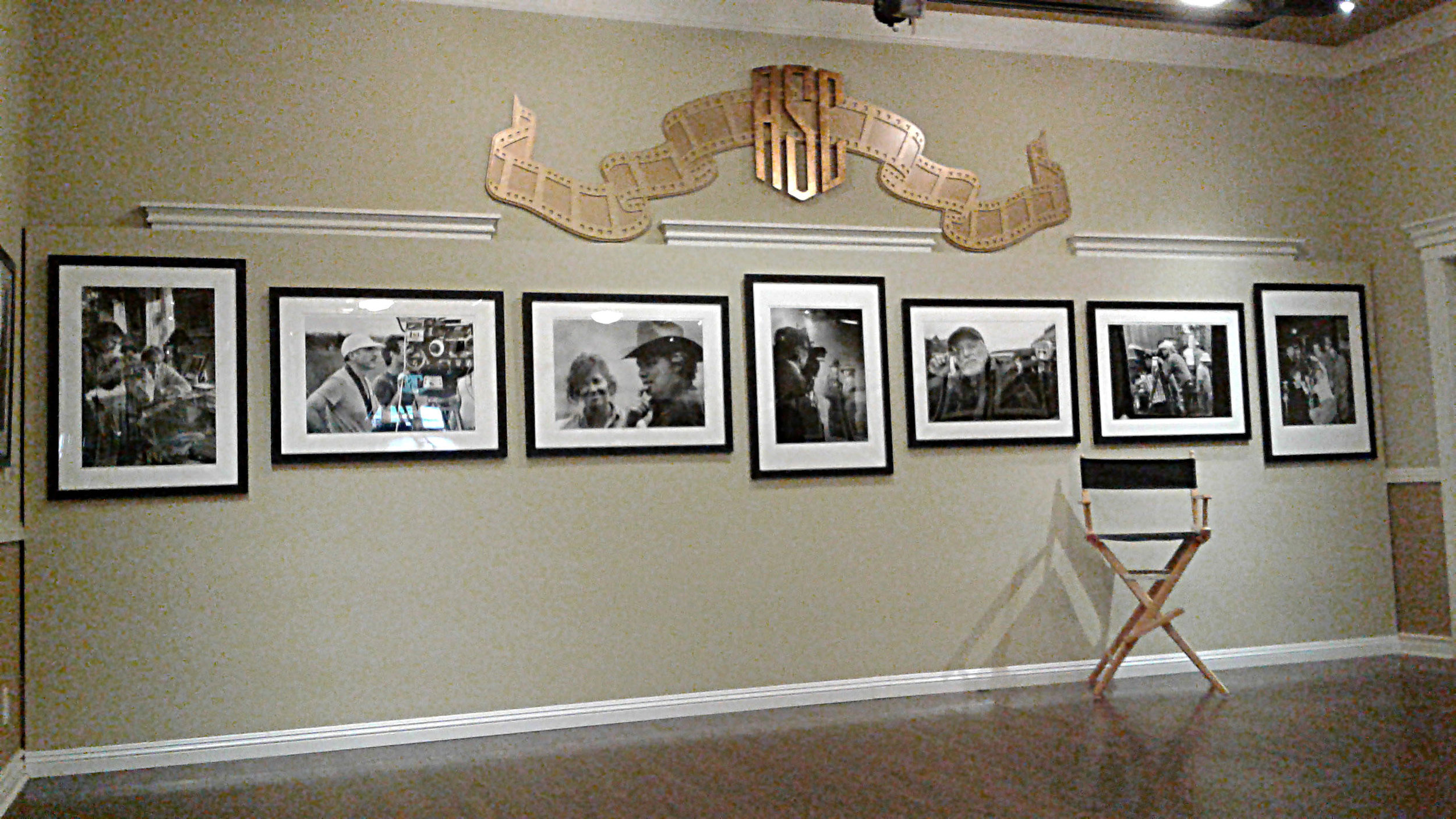 ASC Gallery Wall Picture Hanging