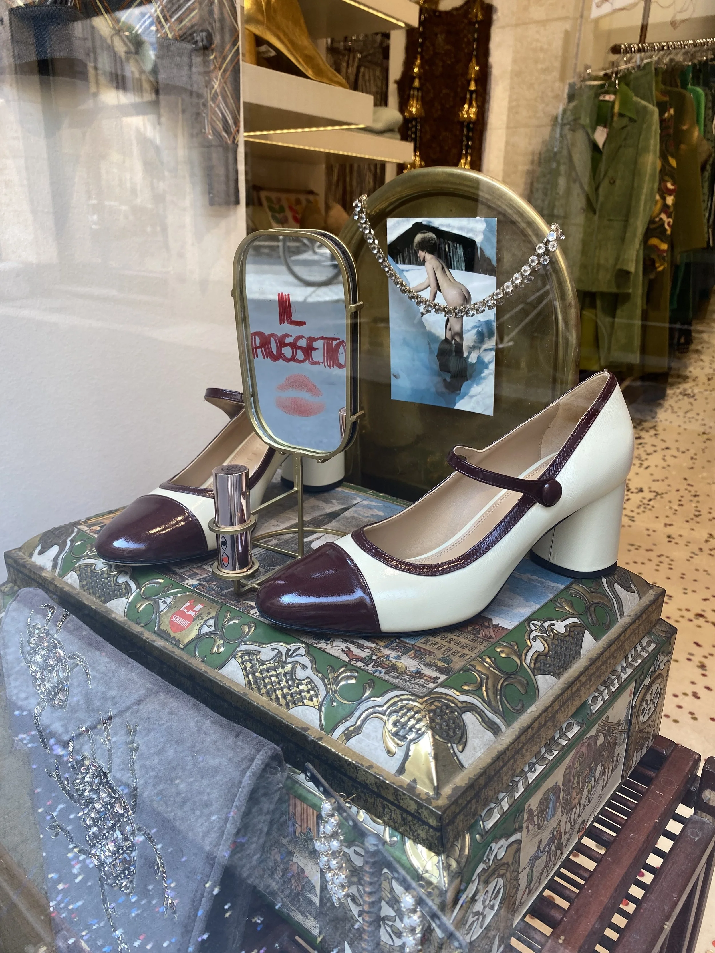 wait and see clothing window.jpg