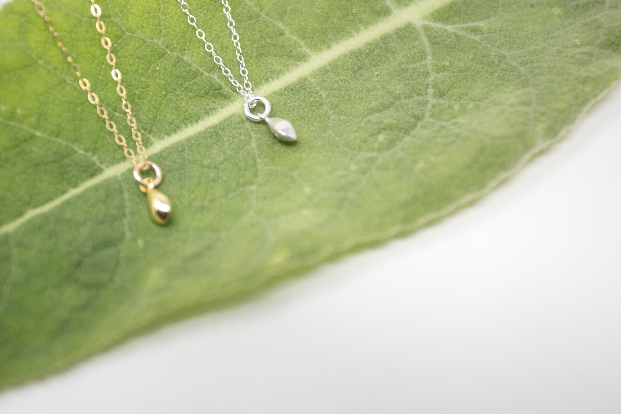 https://i.etsystatic.com/16711429/r/il/441445/2614059209/il_fullxfull.2614059209_404m.jpg
