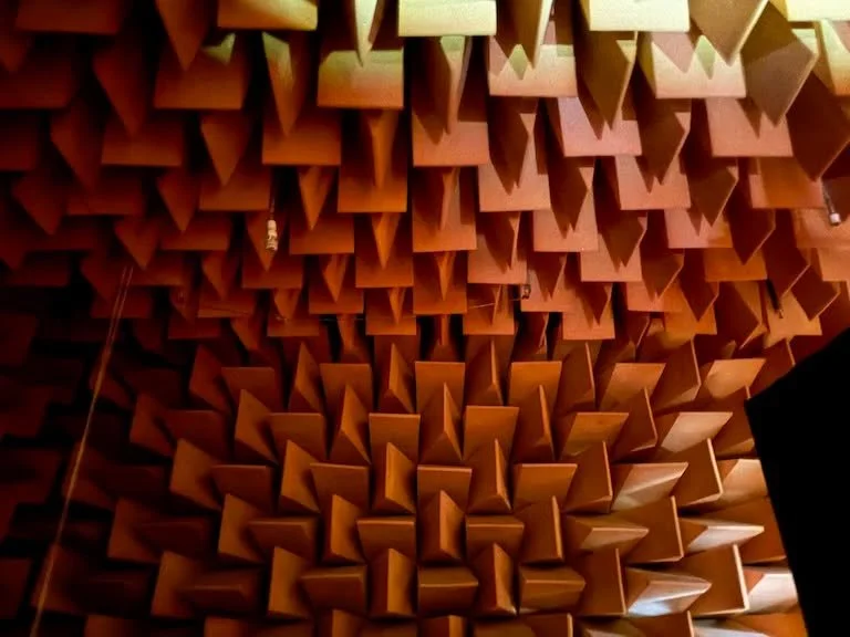 Cool anechoic chamber from the 1970s in one of our projects.  Once a part of a program that measured and studied instrument sounds and needed an echo-free environment, the chamber will likely be renovated to accommodate a new program.
🔶
#shh 
#anech