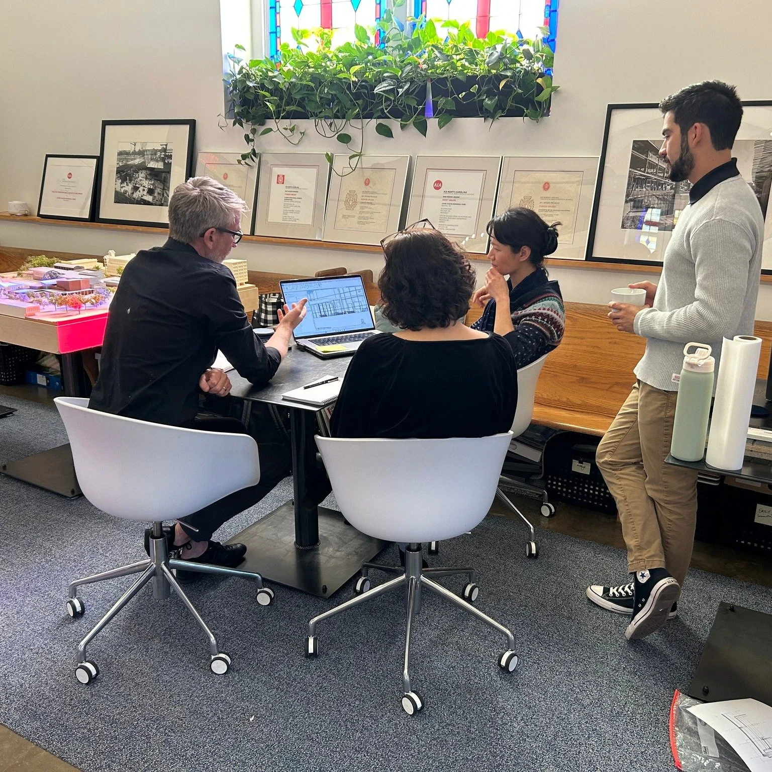 Half discussion.
Half problem-solving.
Slightly more coffee than necessary.

#architecture 
#collaboration 
#architecturestudio 
#design