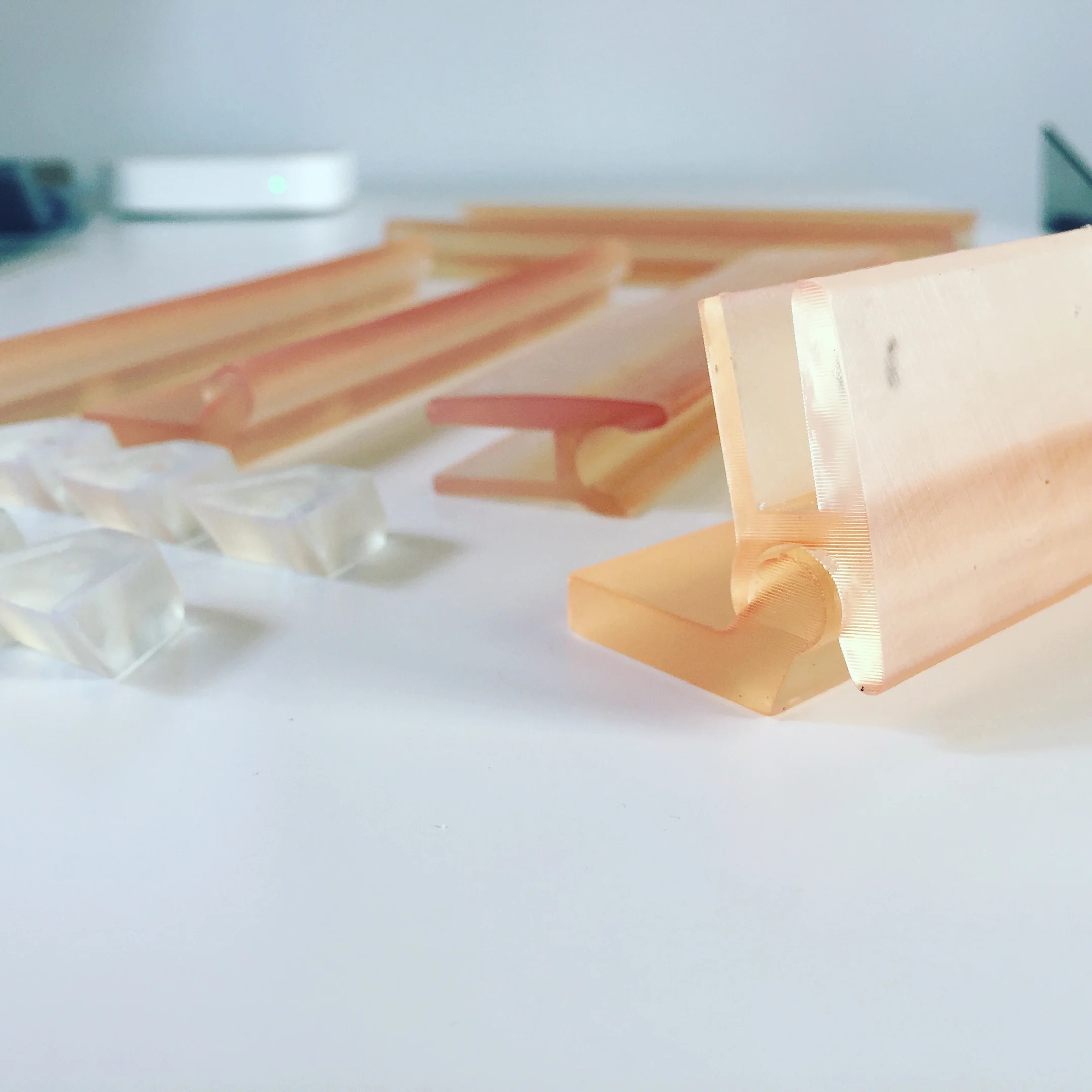 3D printed prototypes of an extruded hinge.