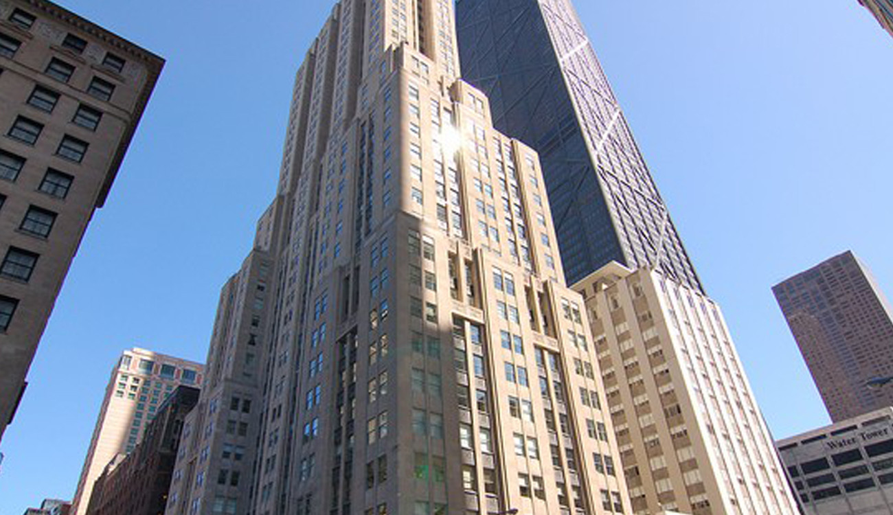 Vince Vaughn Palmolive Building Penthouse.jpg