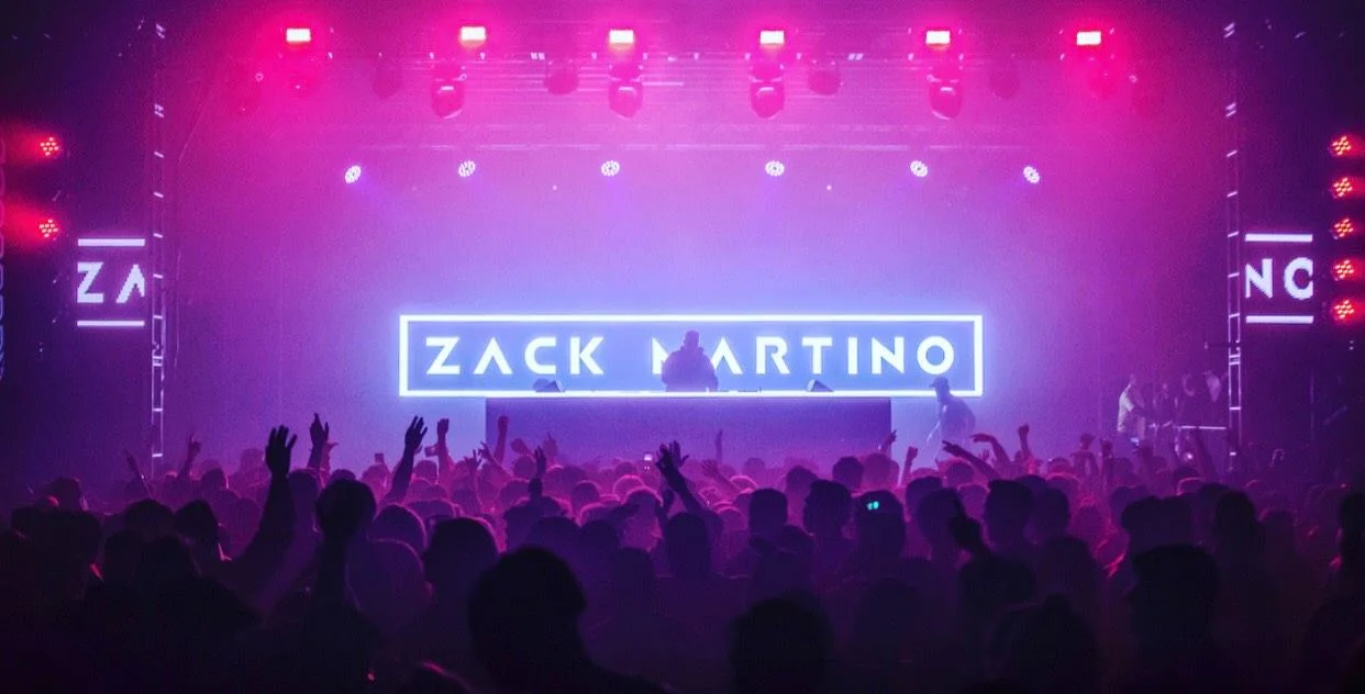 Zack-Martino-Plays-His-Song-Mood-For-Fans.jpg
