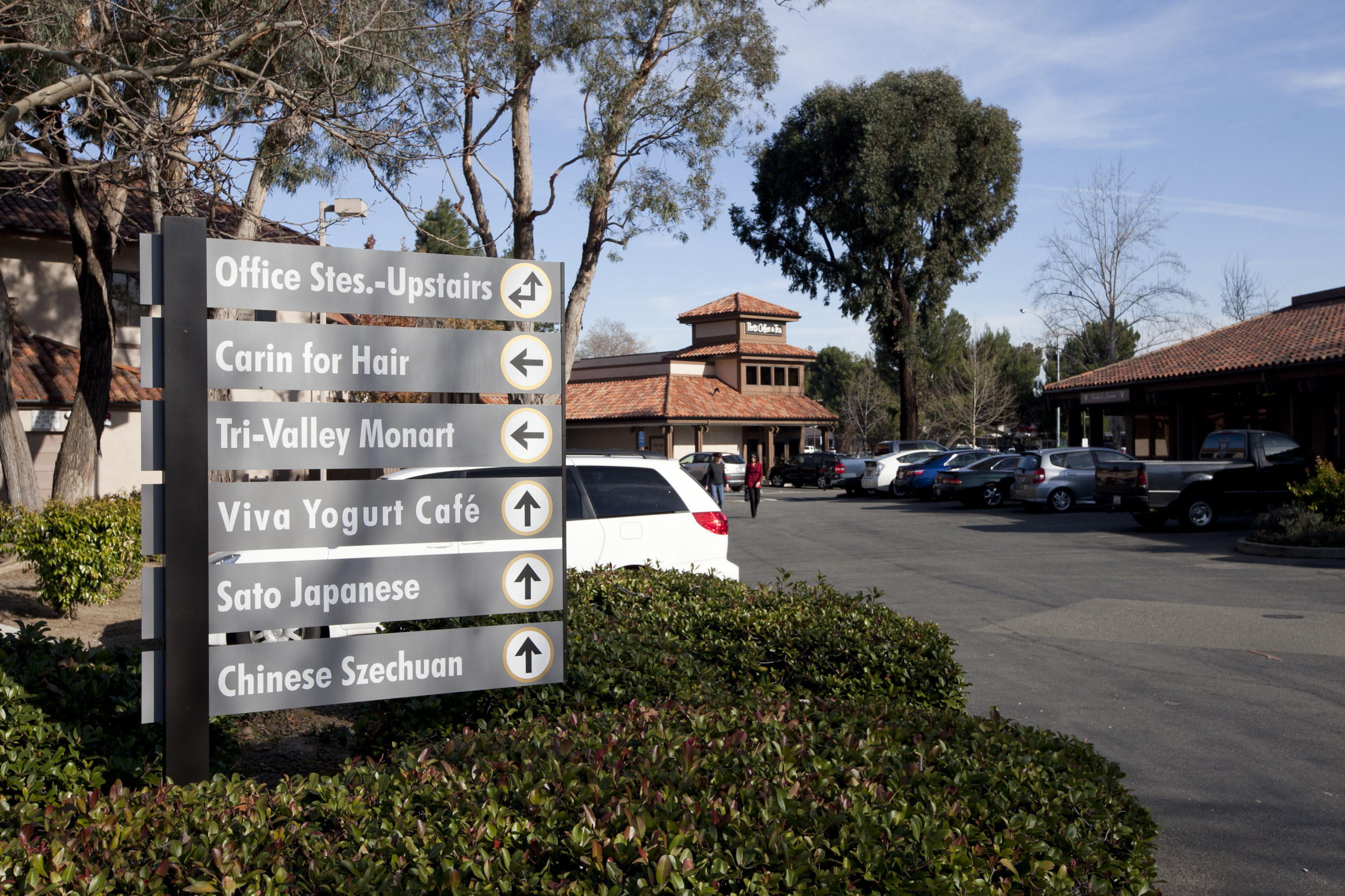 Hopyard Village Shopping Center — Goble Properties