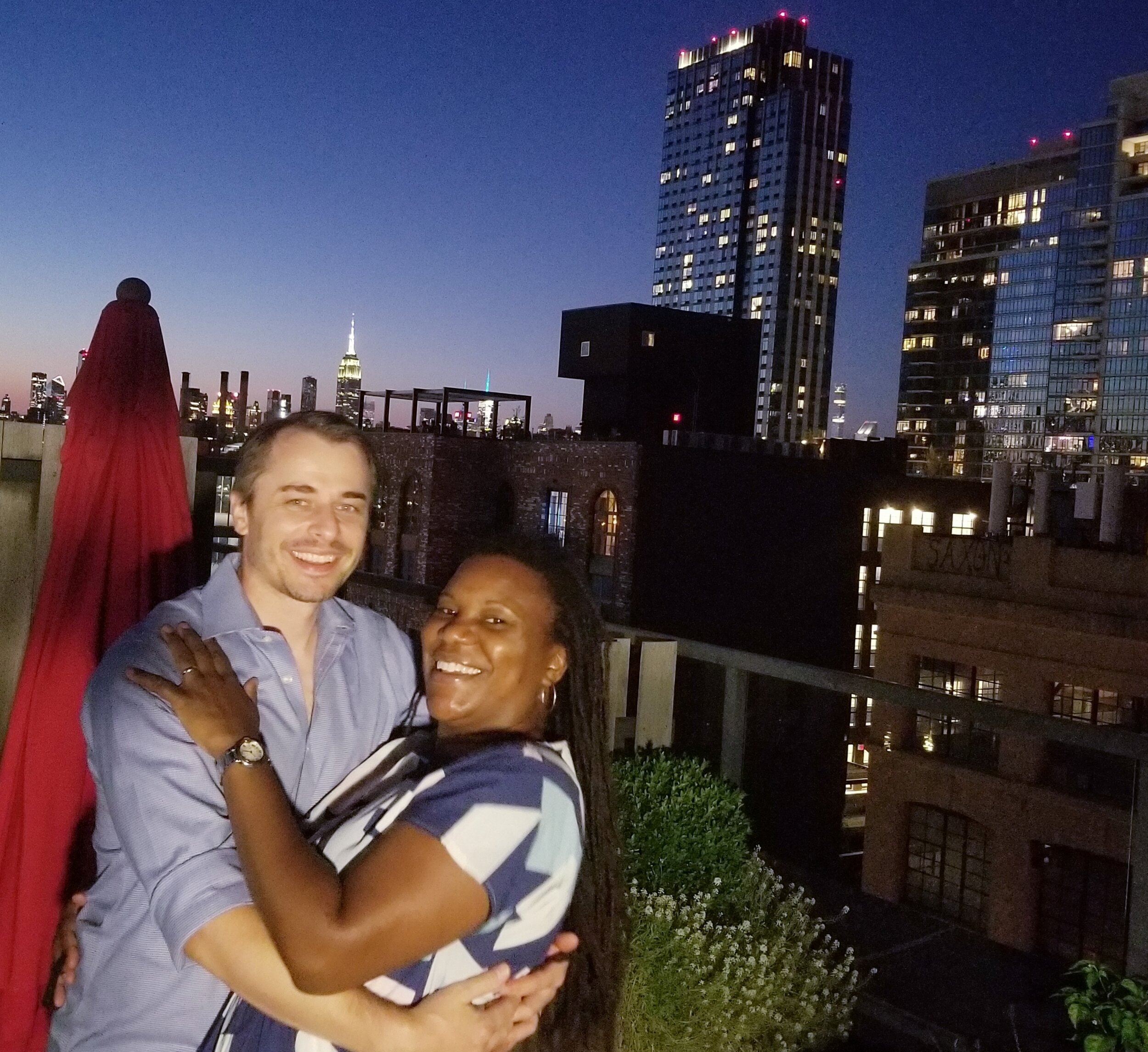  Enjoying NYC summer nights! 