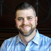 Head Shot - Link (1)-1_pp-1.jpg