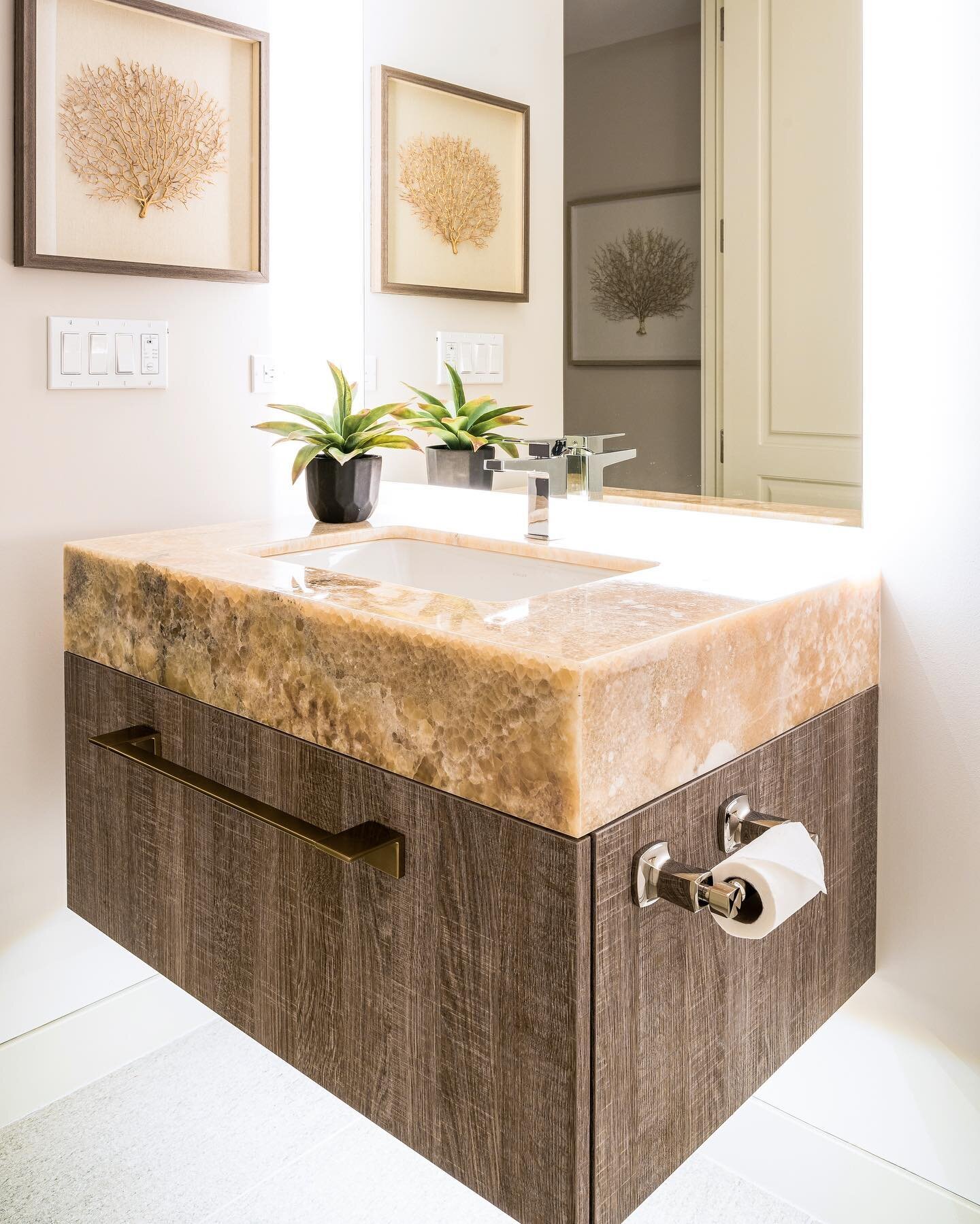 The floating vanity of our dreams.  Private residence in Paradise Valley. #camillacavandesign #onyx #bathroomdesign #bathroomsinkdesign