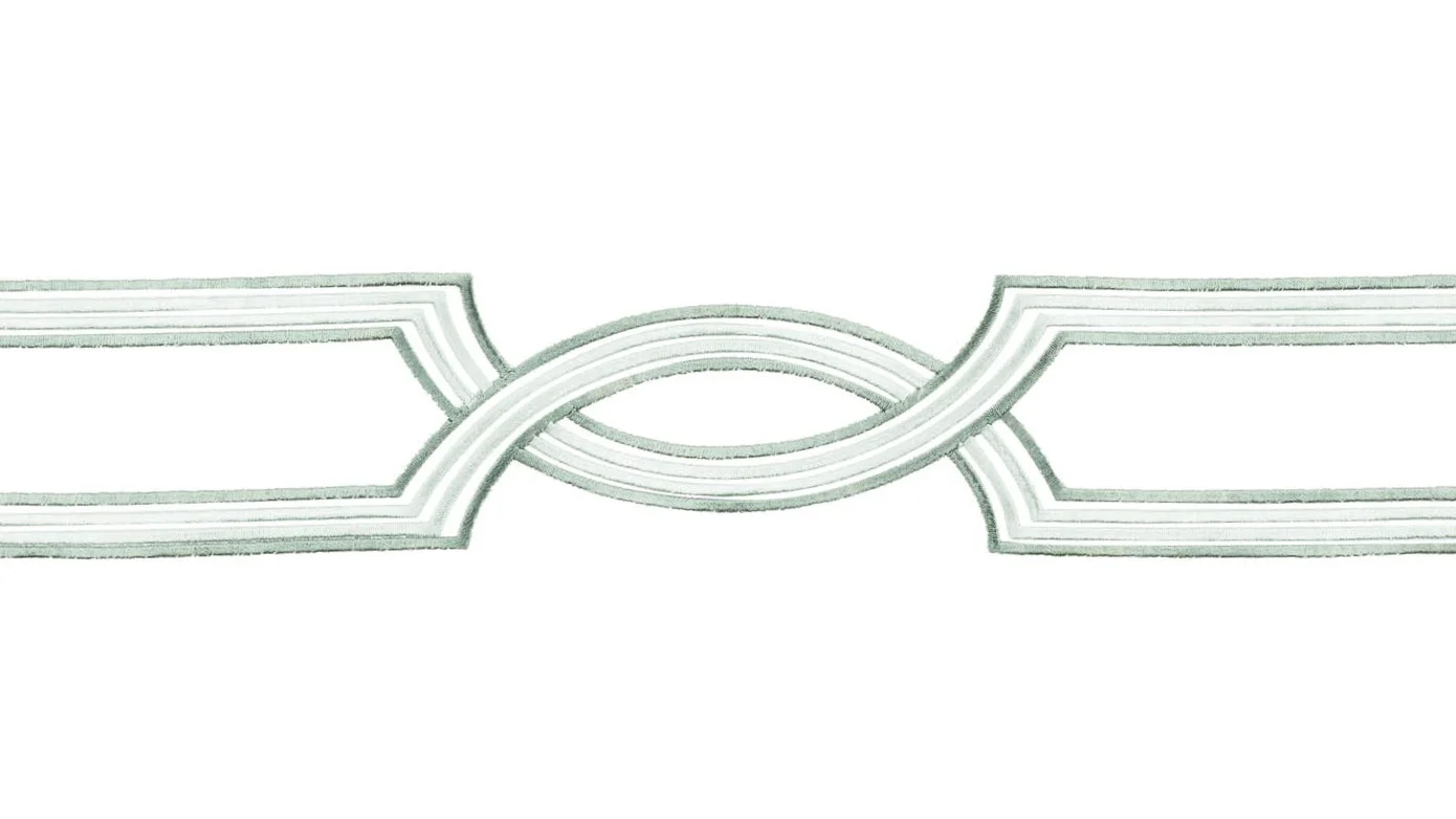JAMES CHAIN