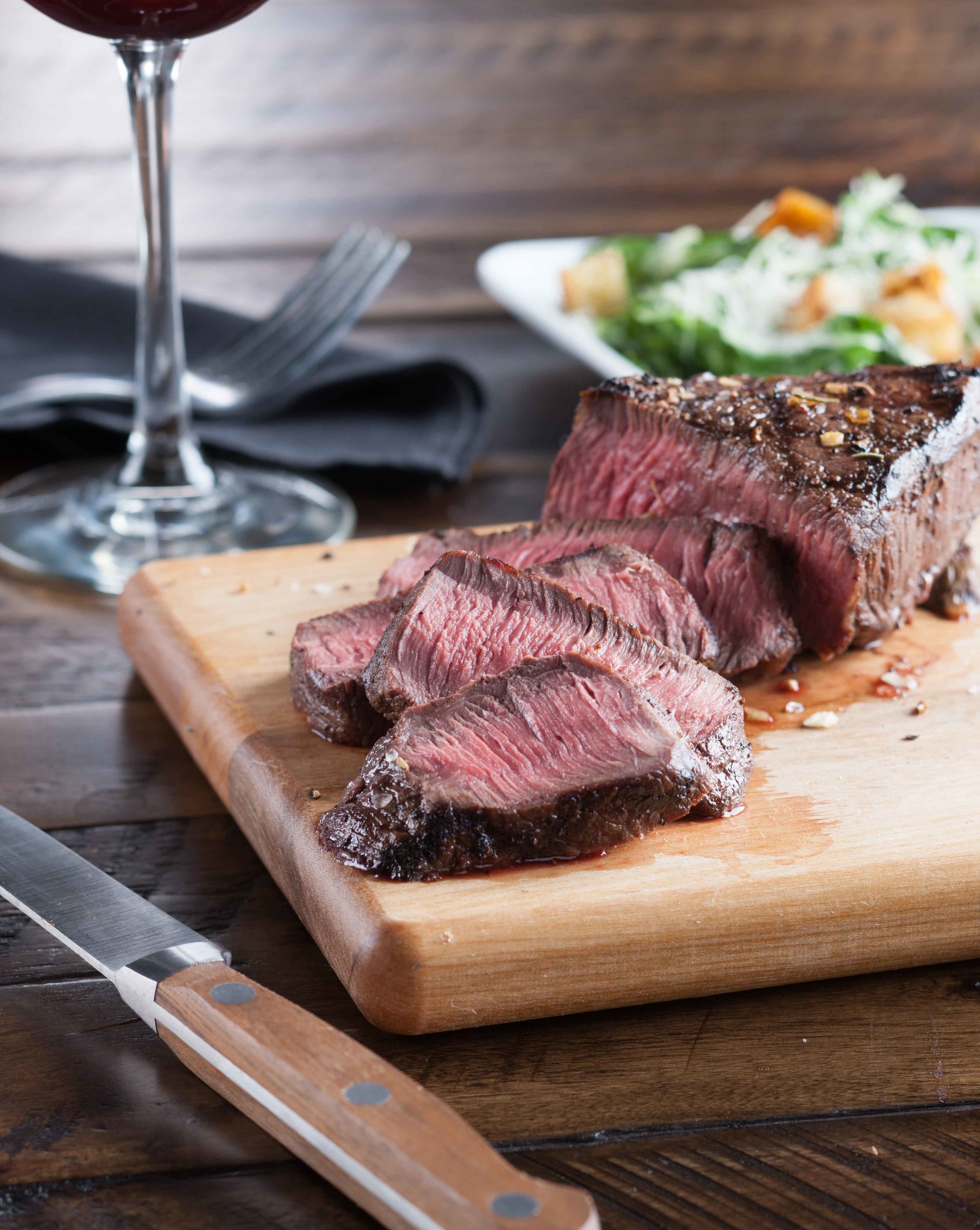 JPEGS-26_sliced steak.jpg