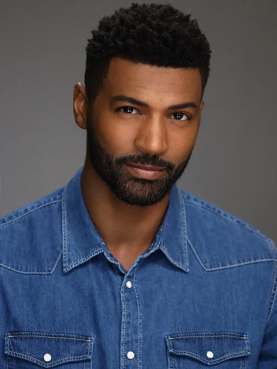 CEDRICK- WEBSITE PRINT 650A4951_pp.jpg
