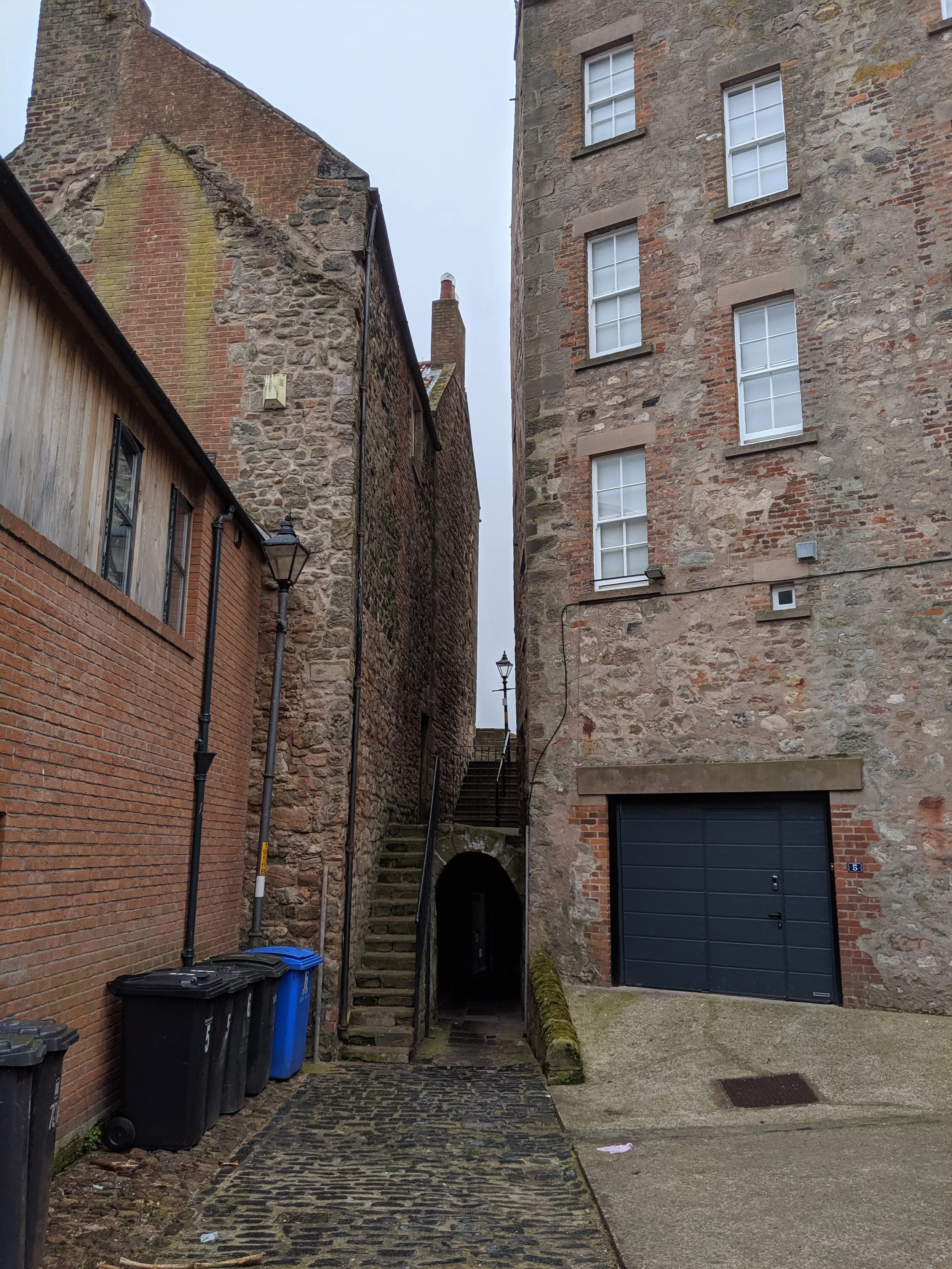 Stairs up onto the city wall