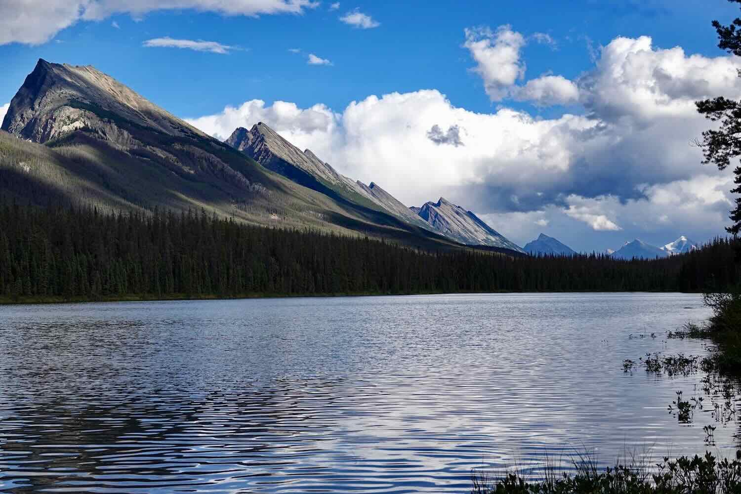 Endless Chain Mountains