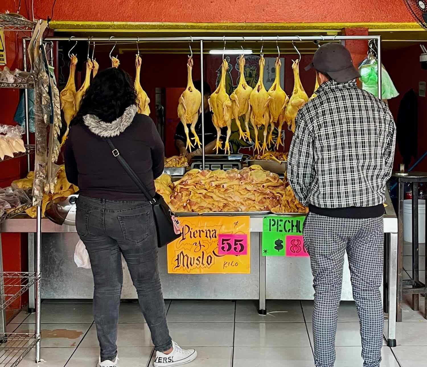 Chicken seemed very popular here. There were many tiendas de pollo and rotisserie vendors.