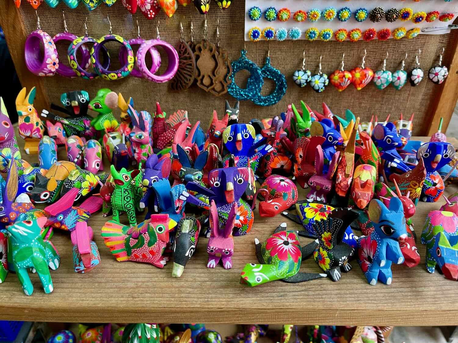 Most alebrijes are small enough to fit in the palm of your hand. 